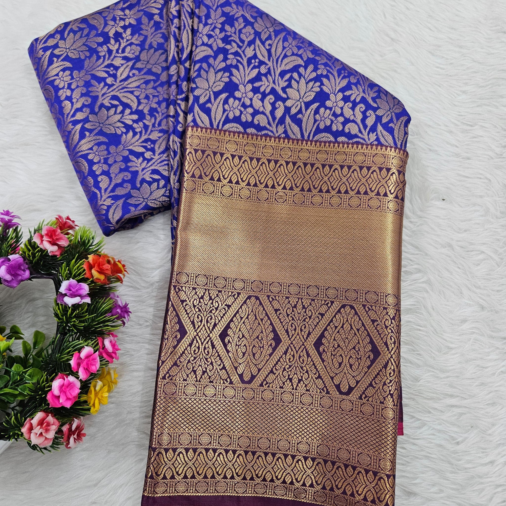 Semi kanchi pattu resham saree