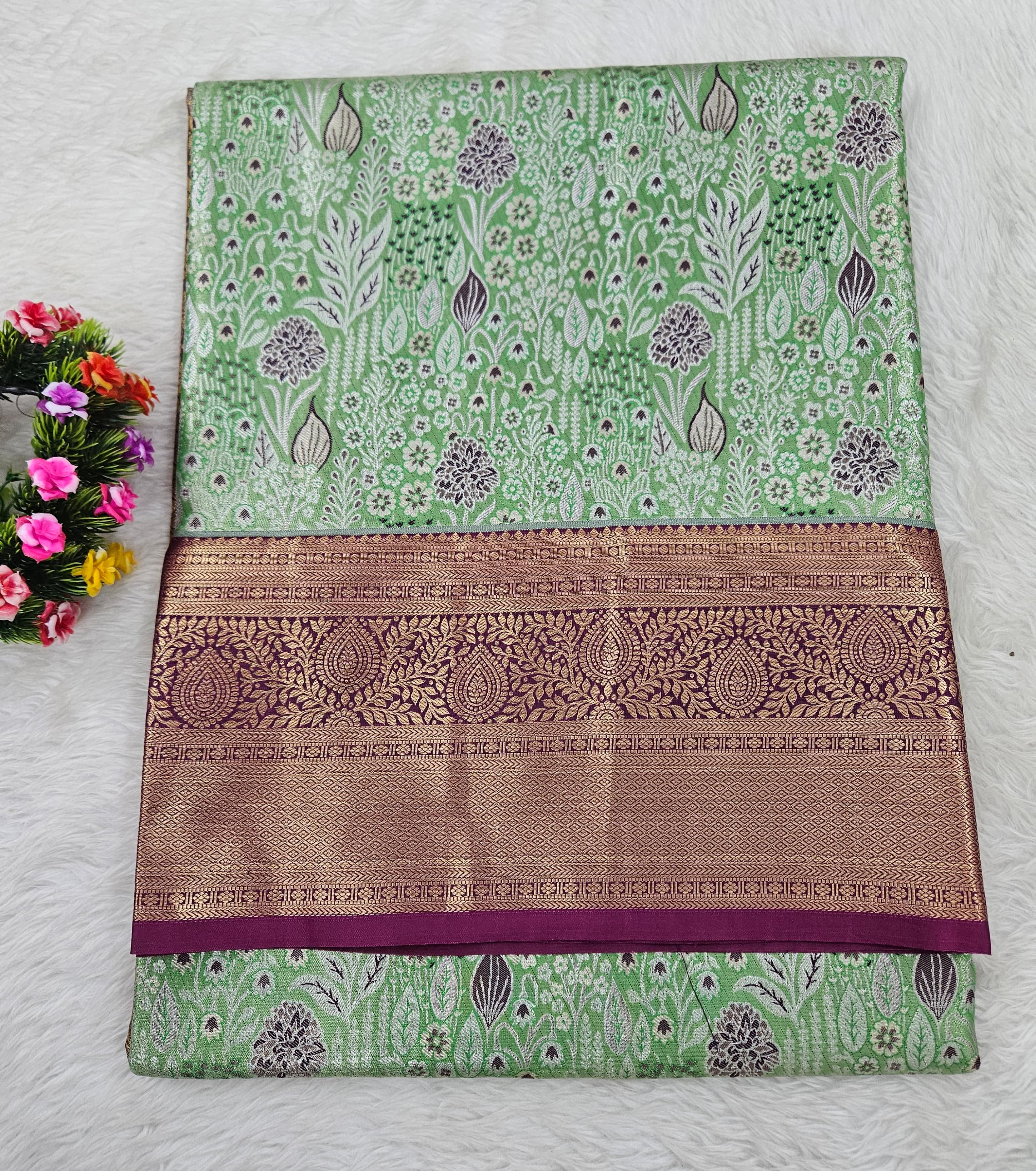 Semi kanchipattu saree