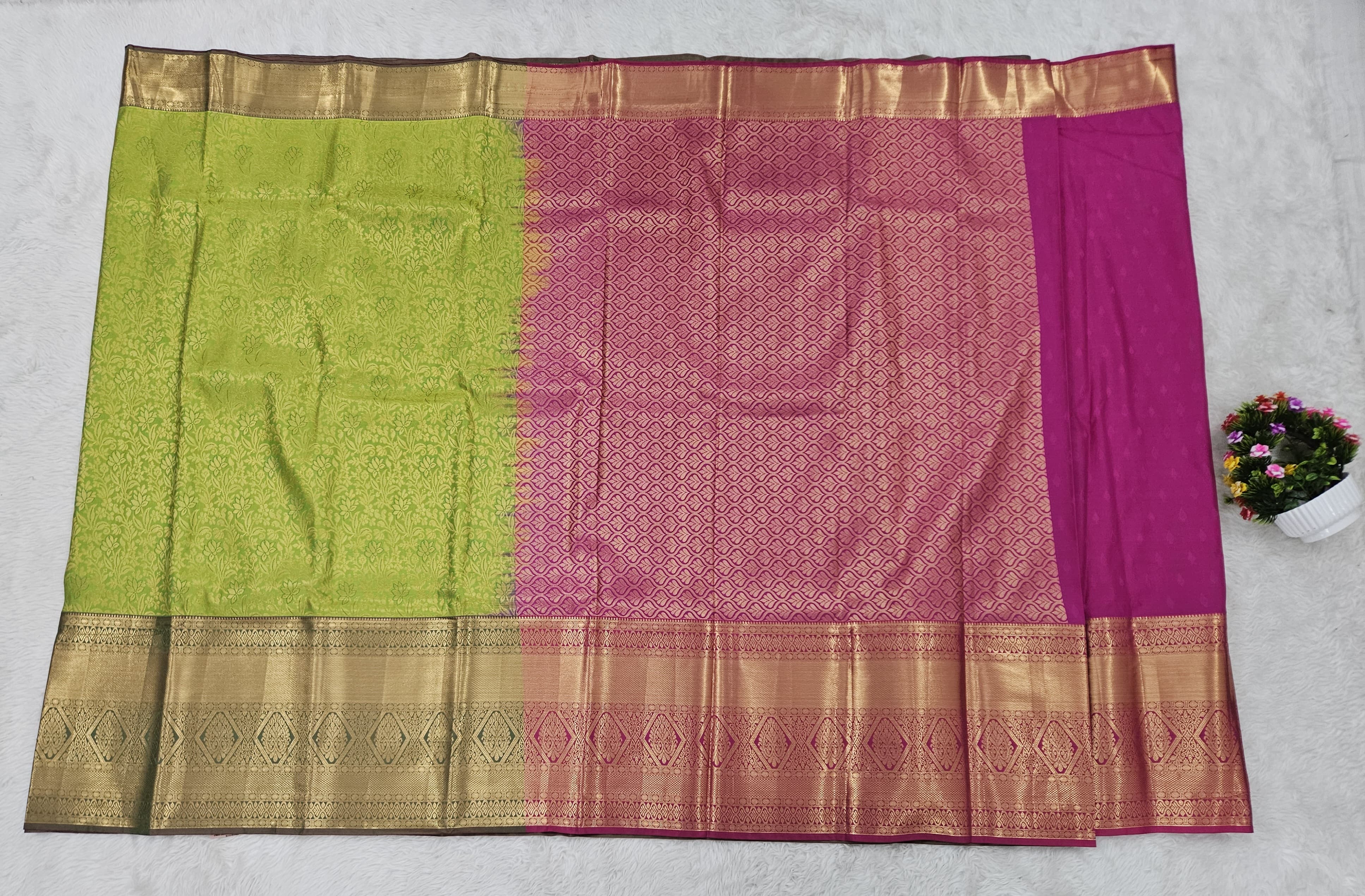 Semi kanchi pattu resham saree