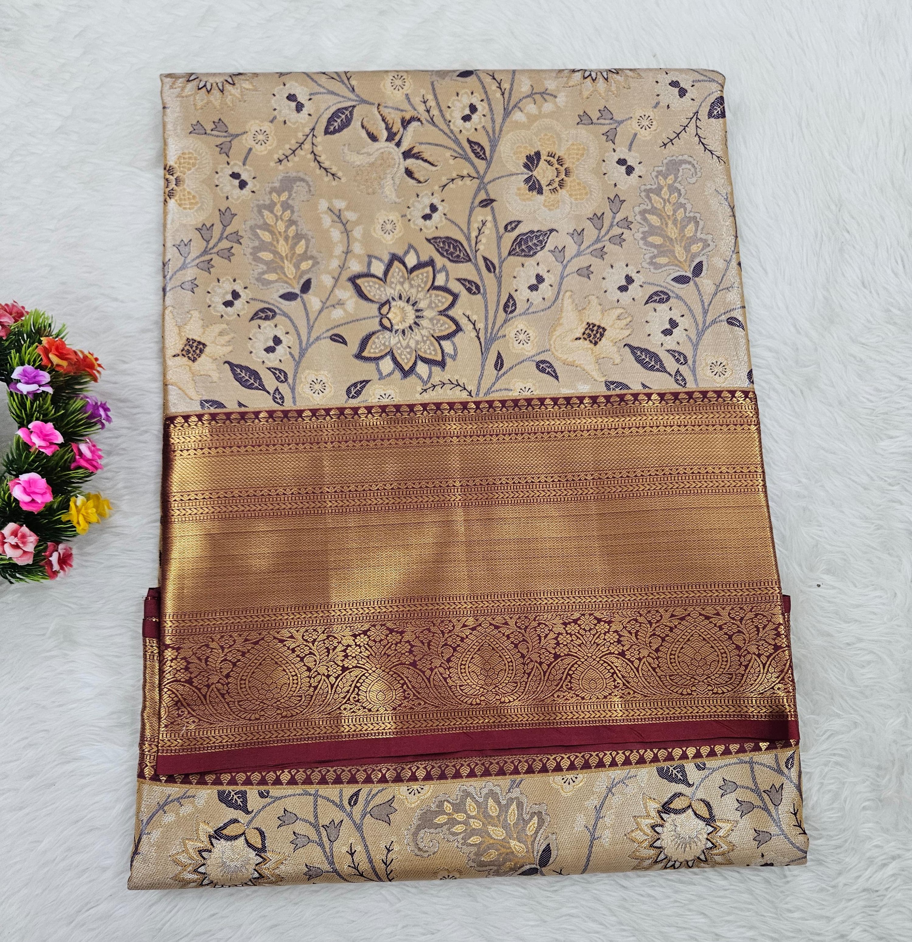 Semi kanchipattu saree