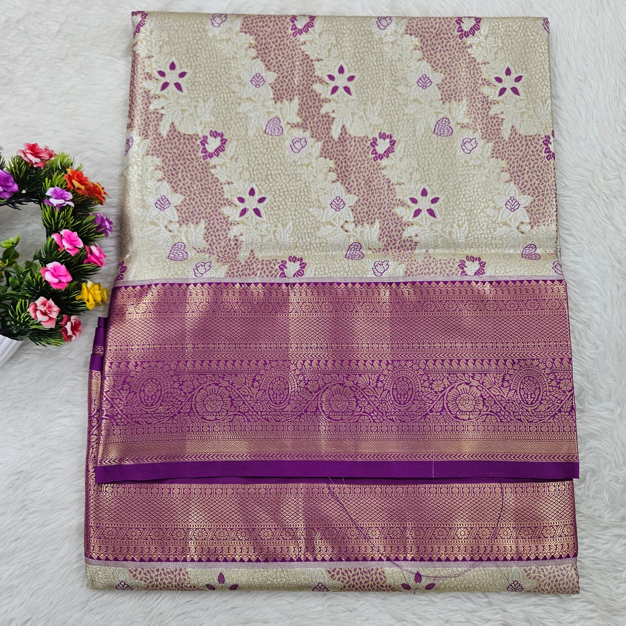 Semi kanchipattu saree