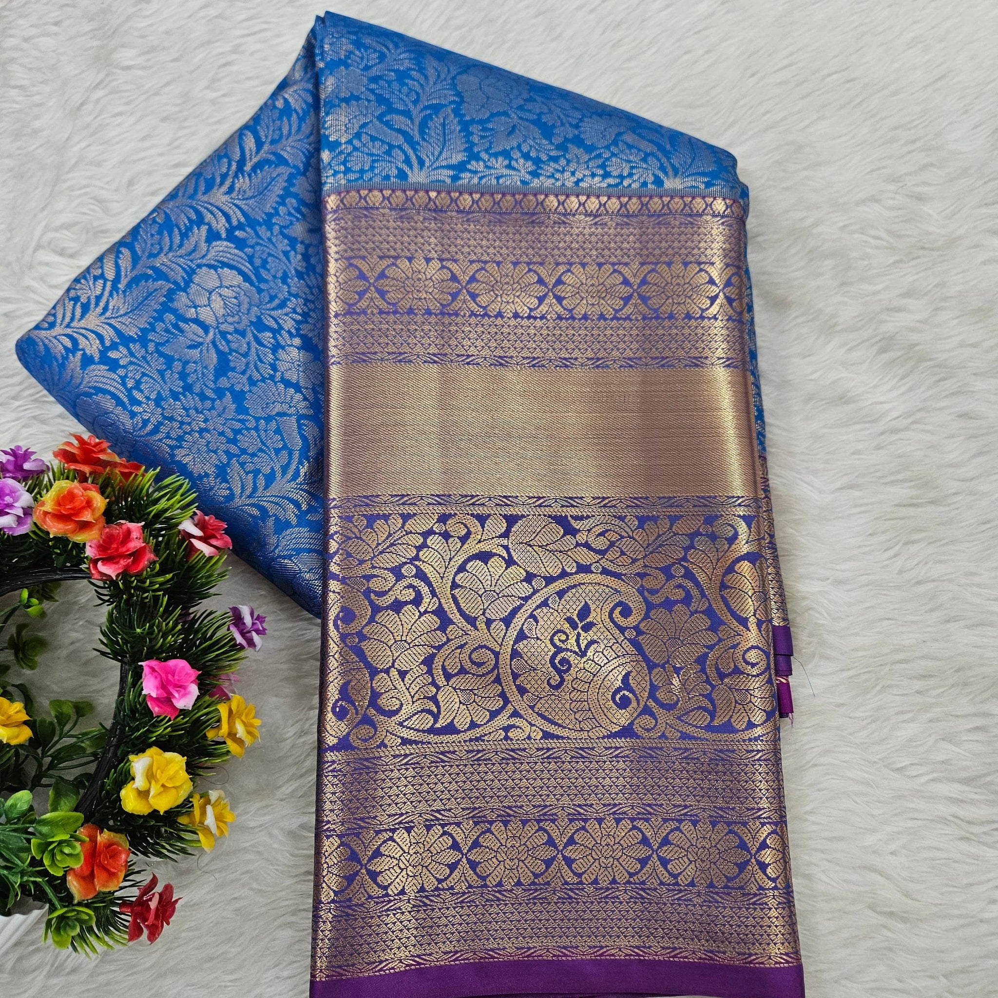 Semi kanchi pattu resham saree