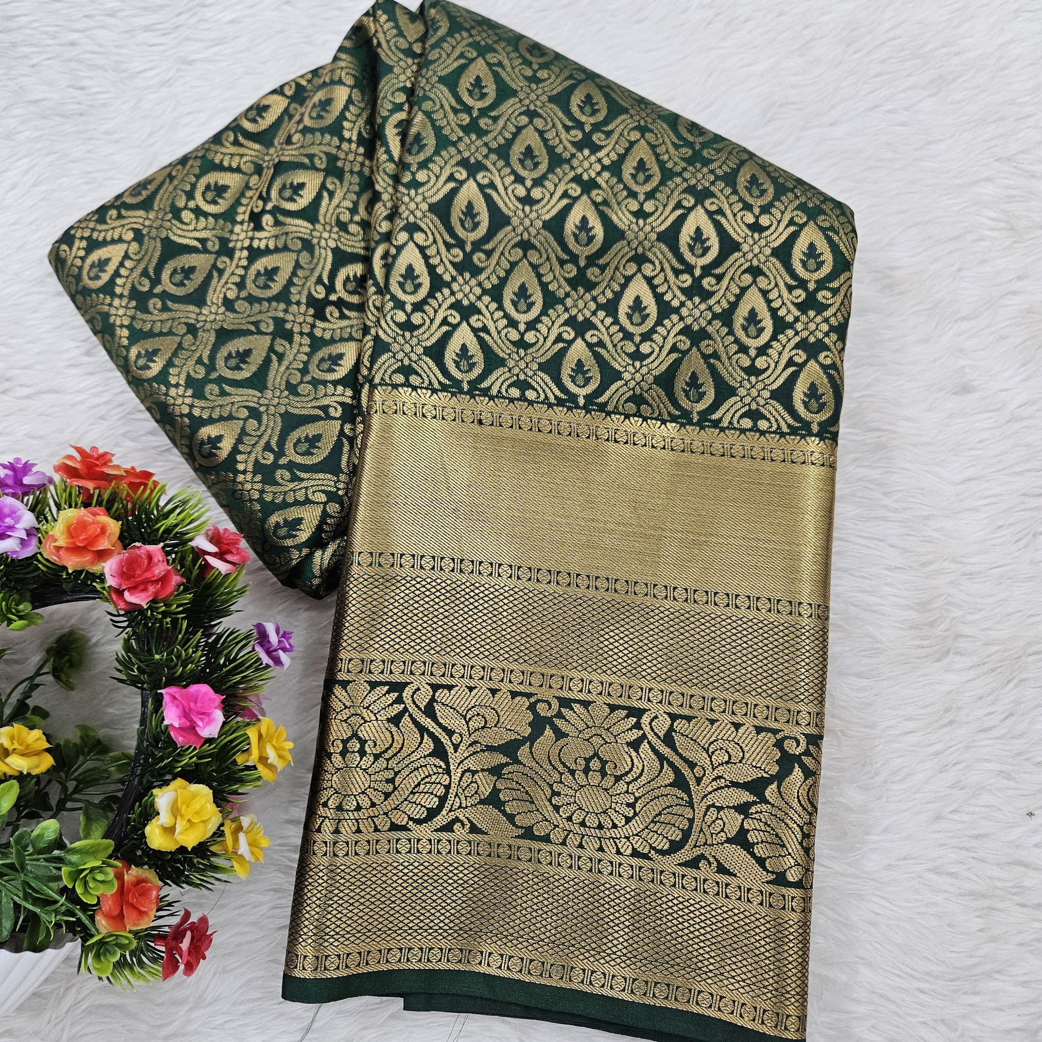Semi kanchi pattu resham saree