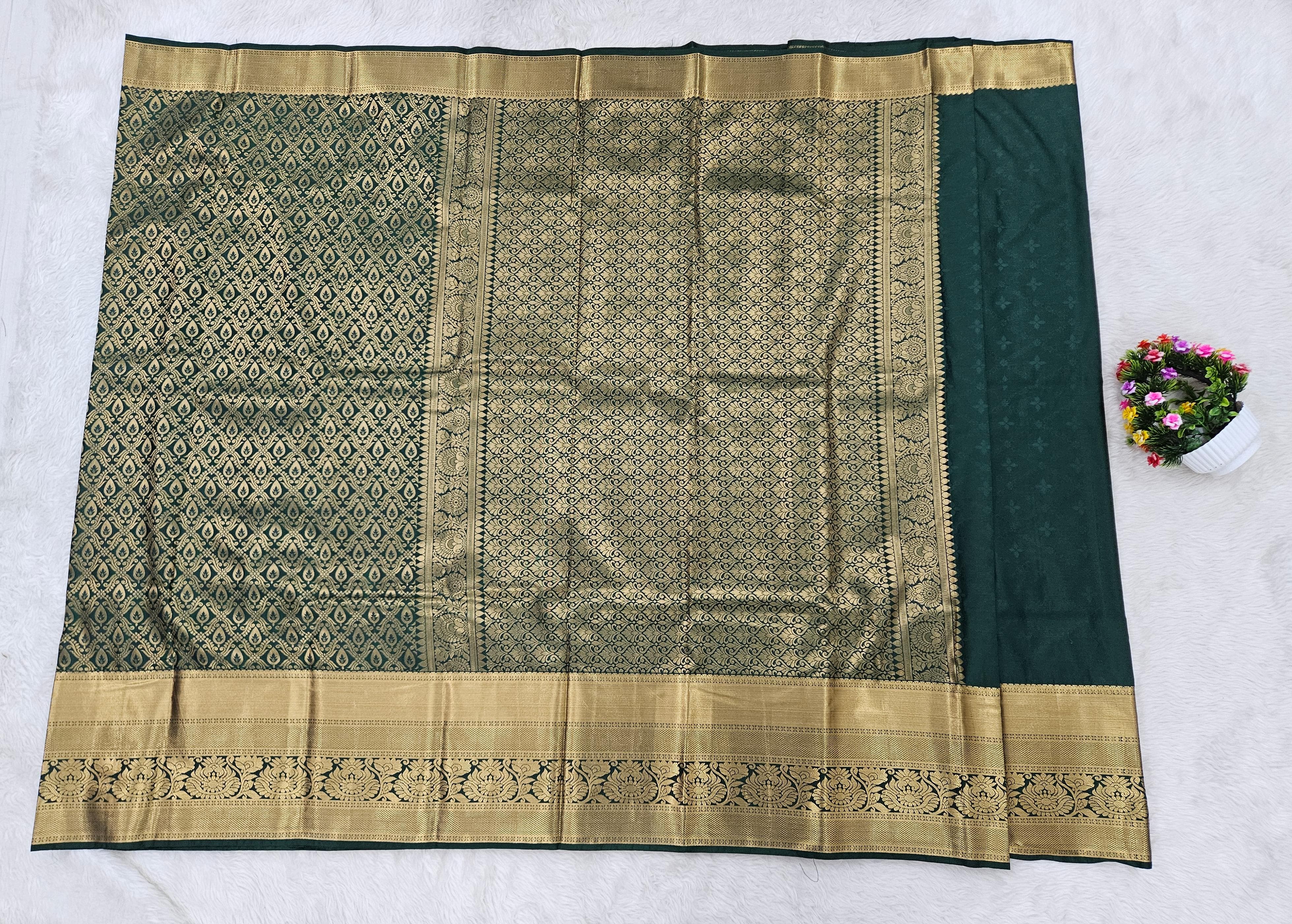 Semi kanchi pattu resham saree