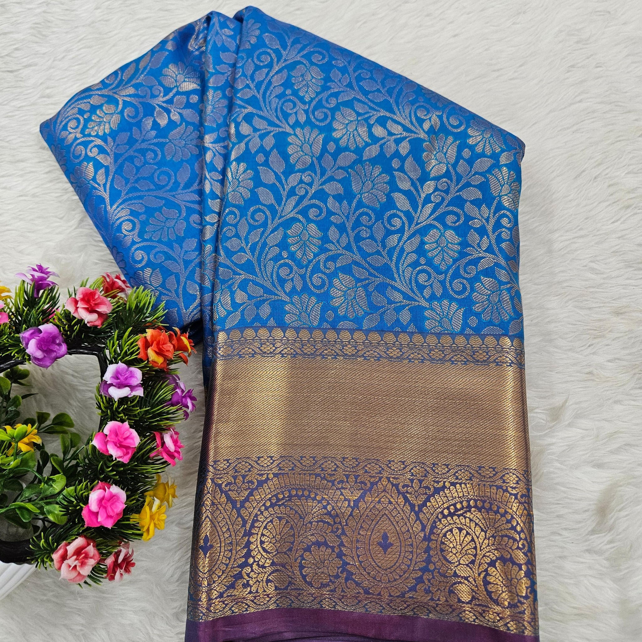Semi kanchi pattu resham saree