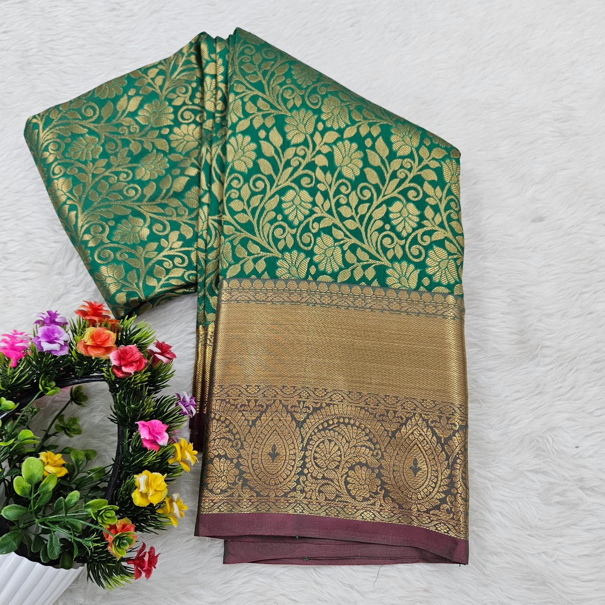 Semi kanchi pattu resham saree