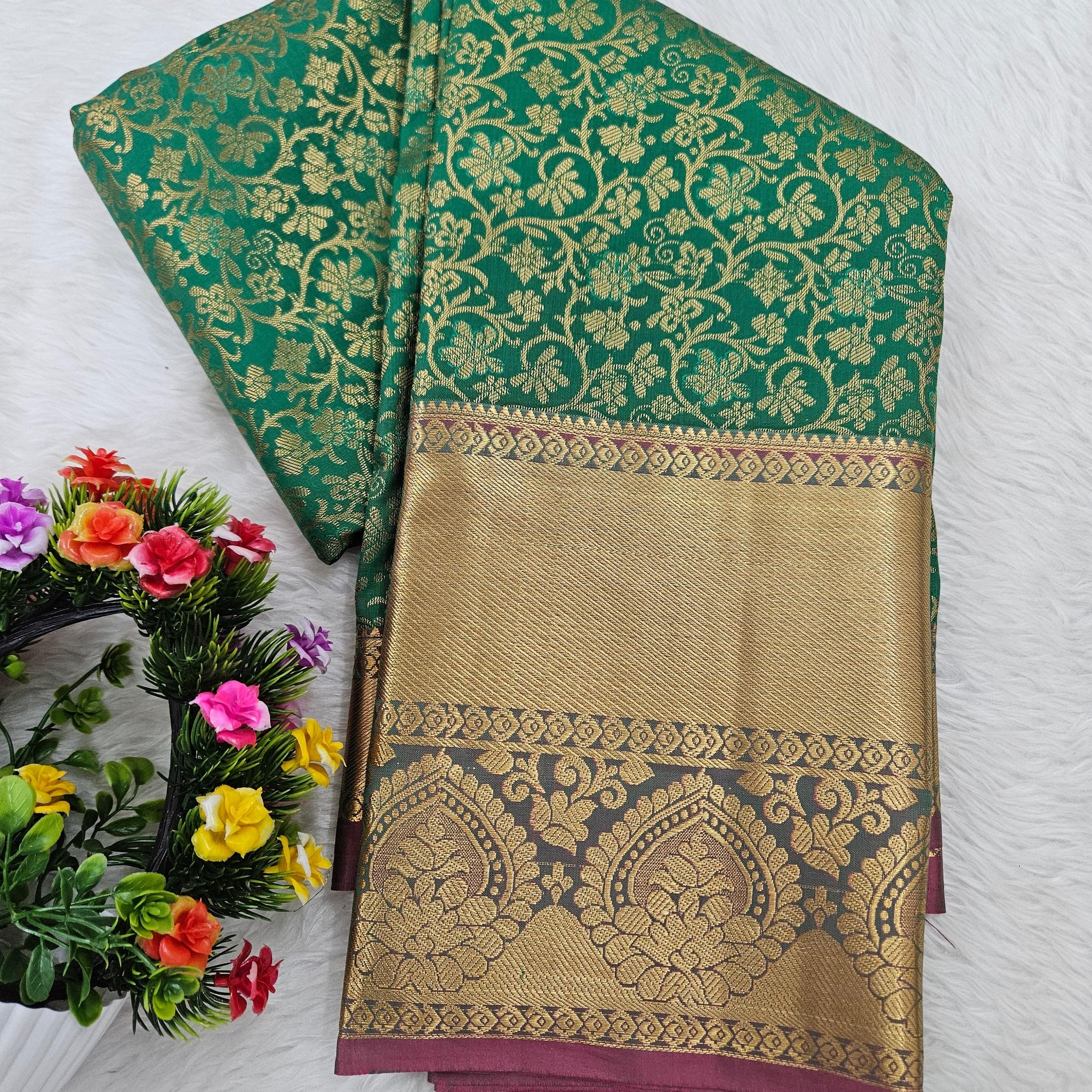 Semi kanchi pattu resham saree