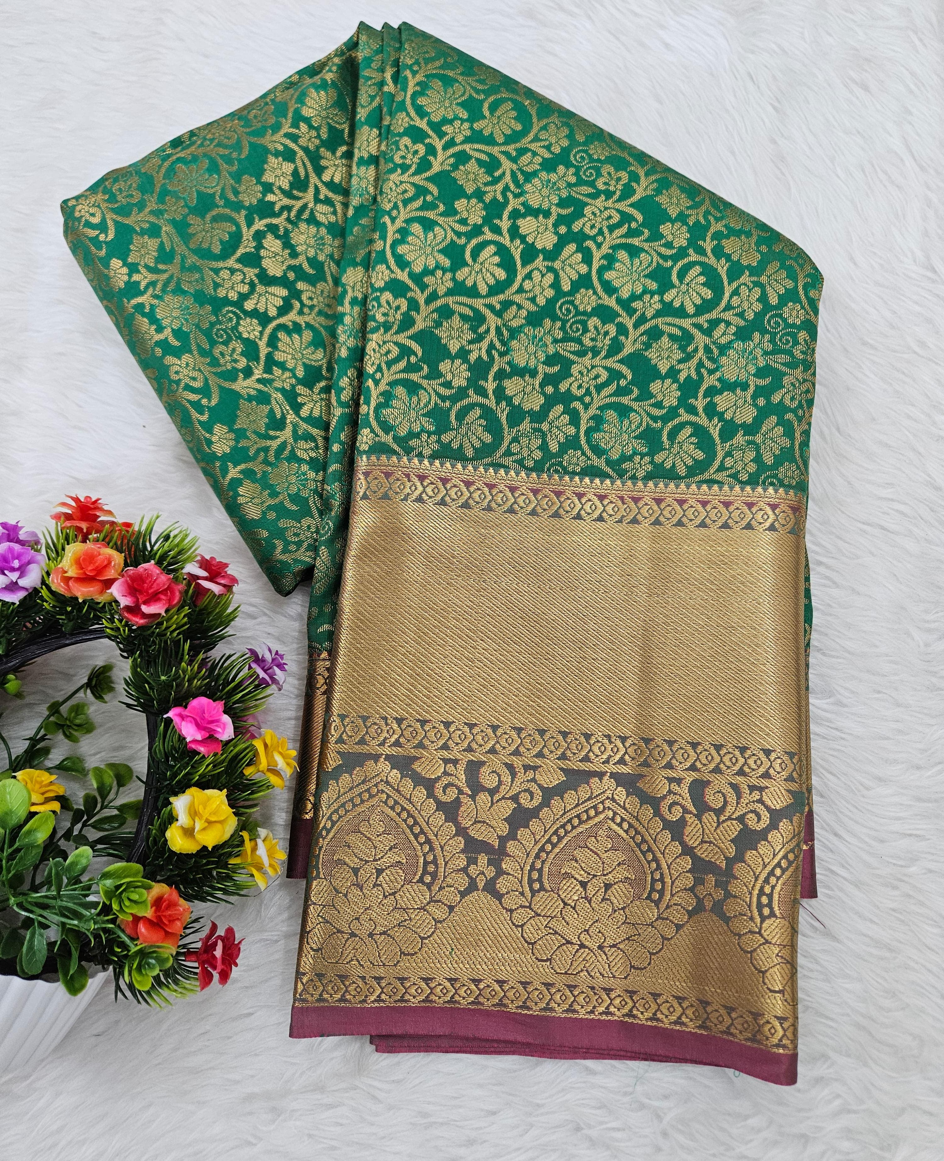Semi kanchi pattu resham saree