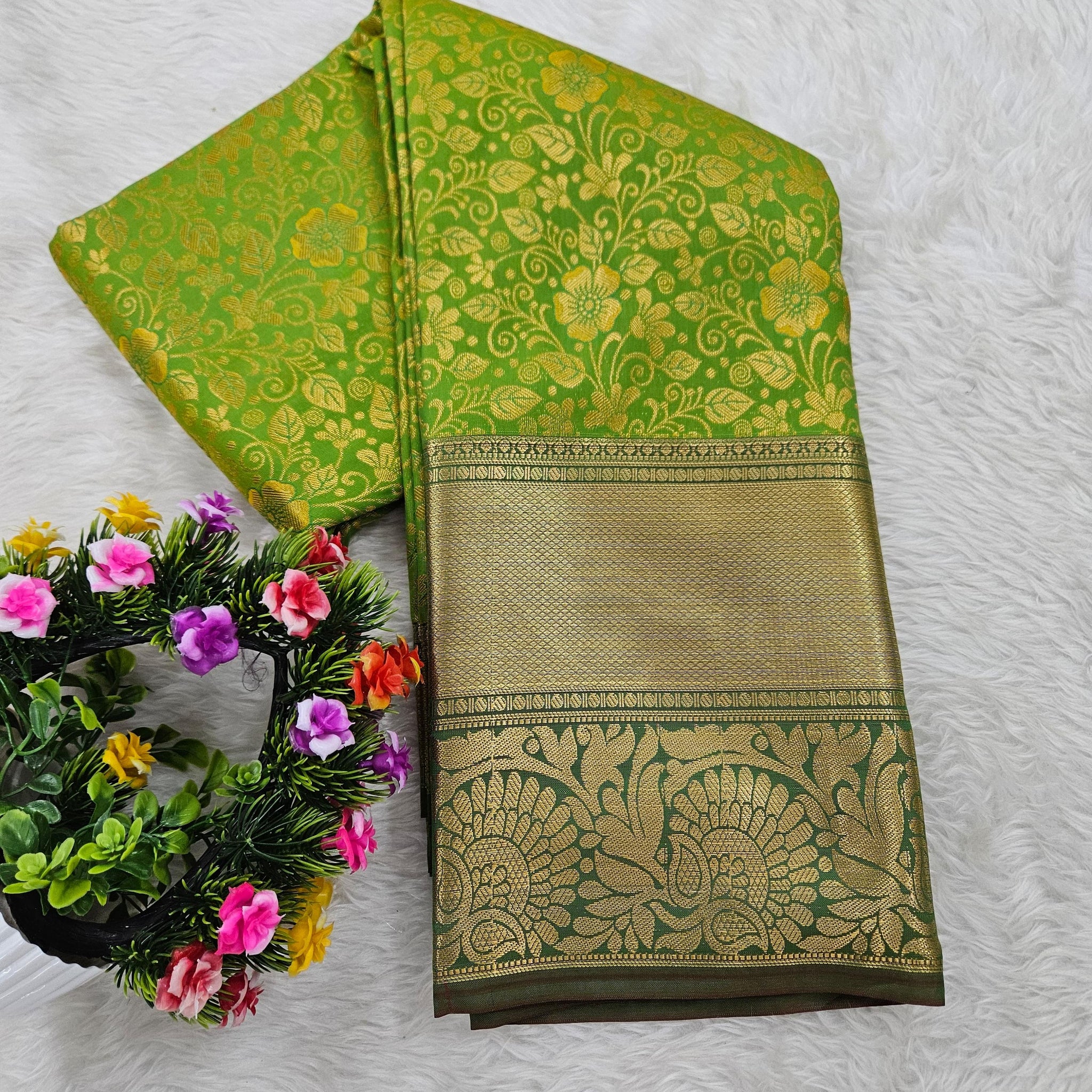 Semi kanchipattu resham saree
