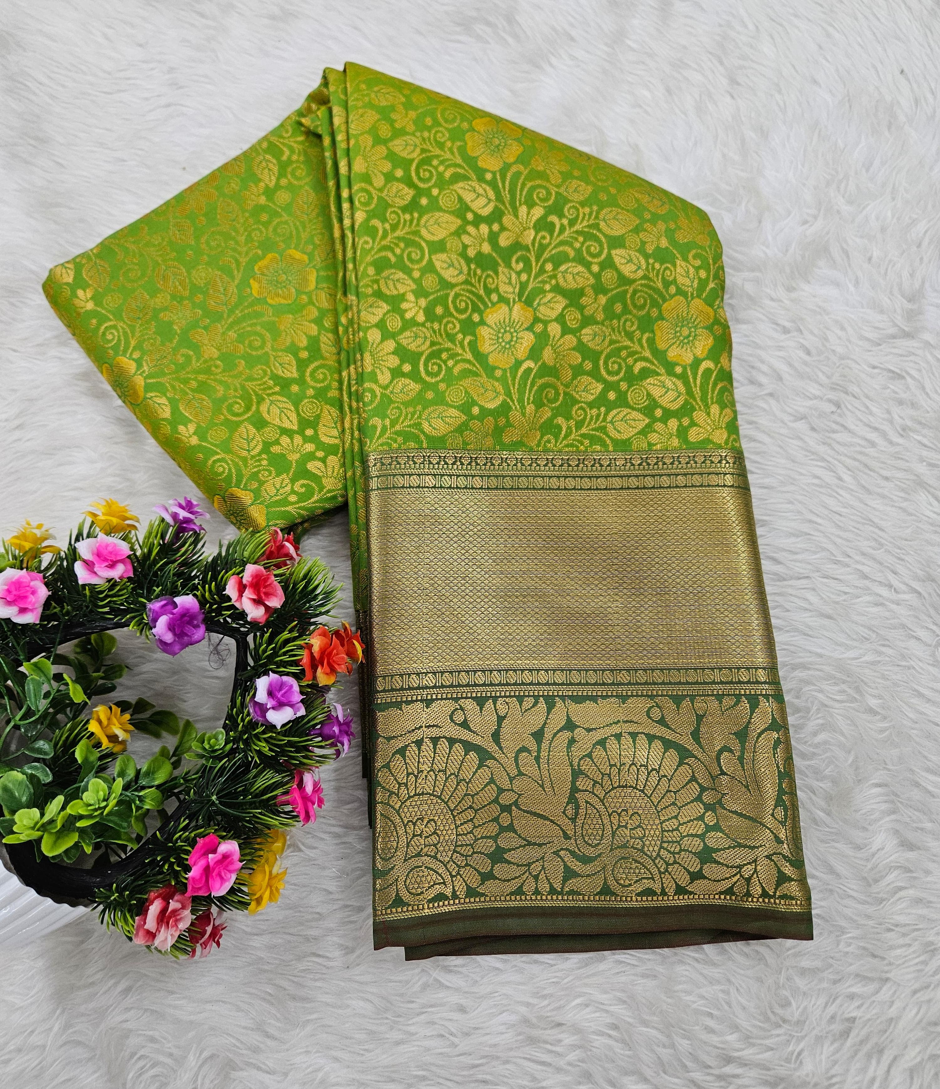 Semi kanchipattu resham saree