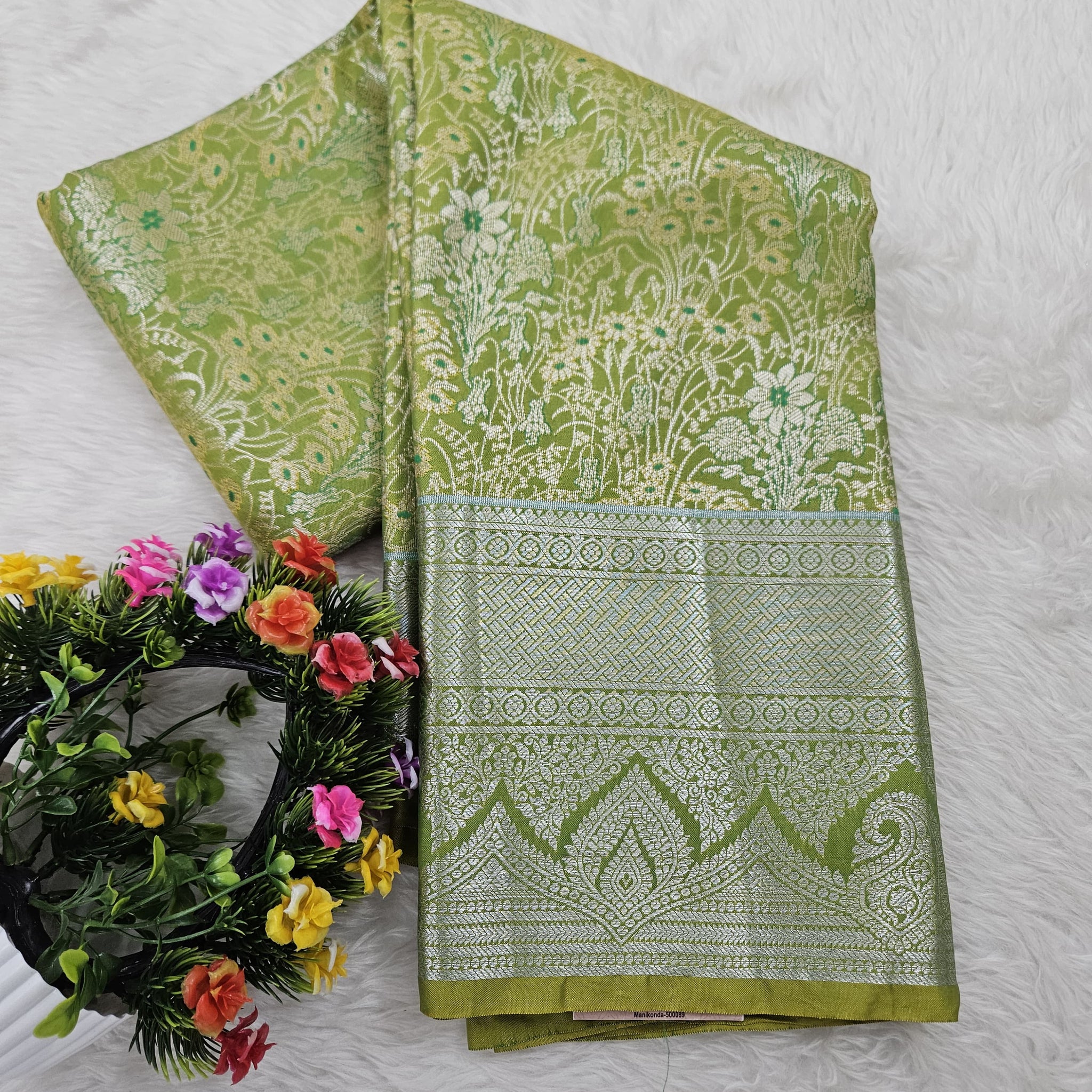 Semi kanchipattu resham saree