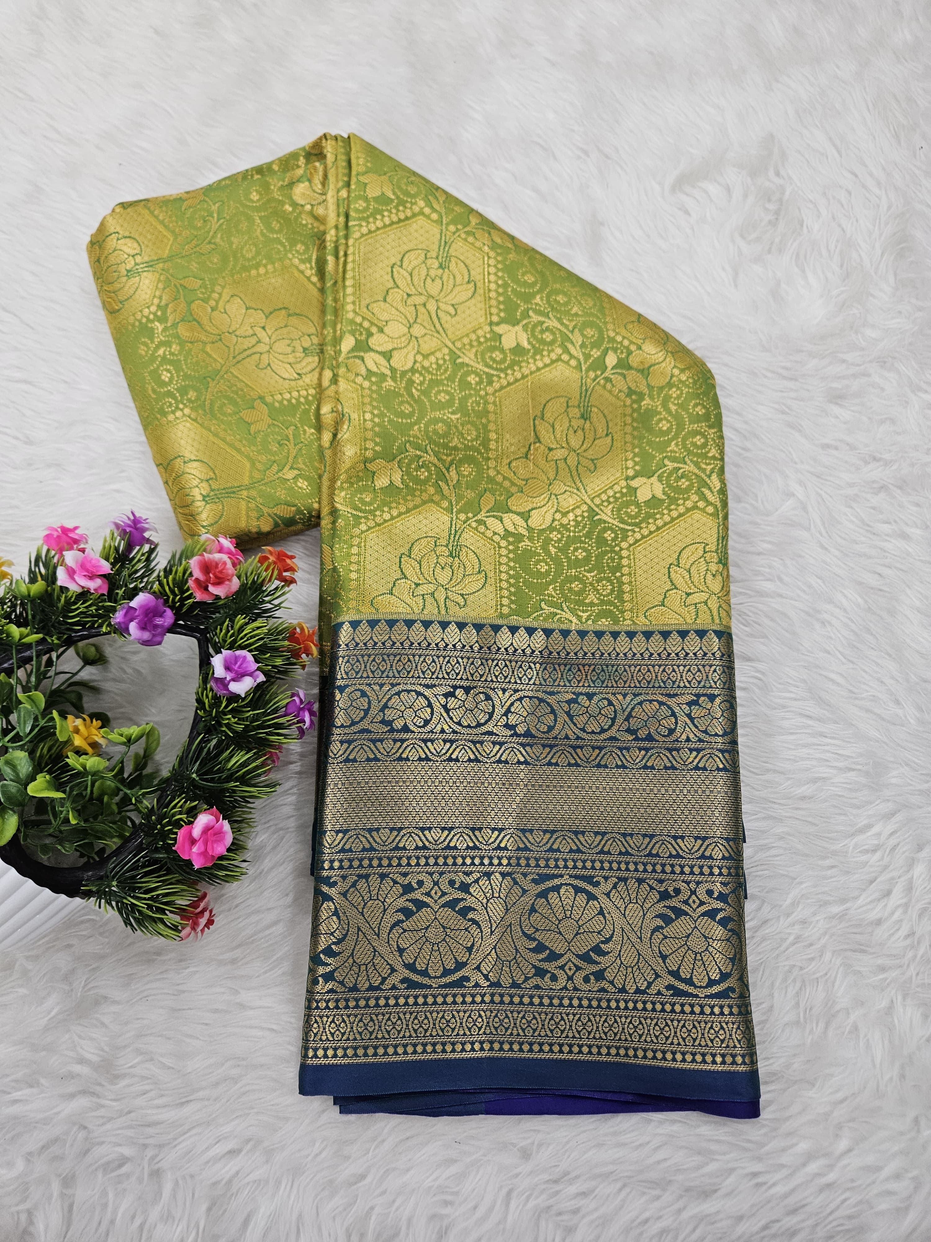 Semi kanchipattu resham saree