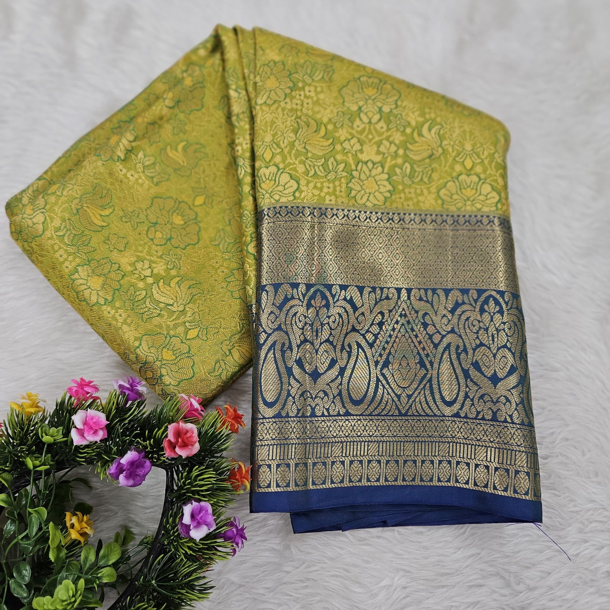 Semi kanchipattu resham saree