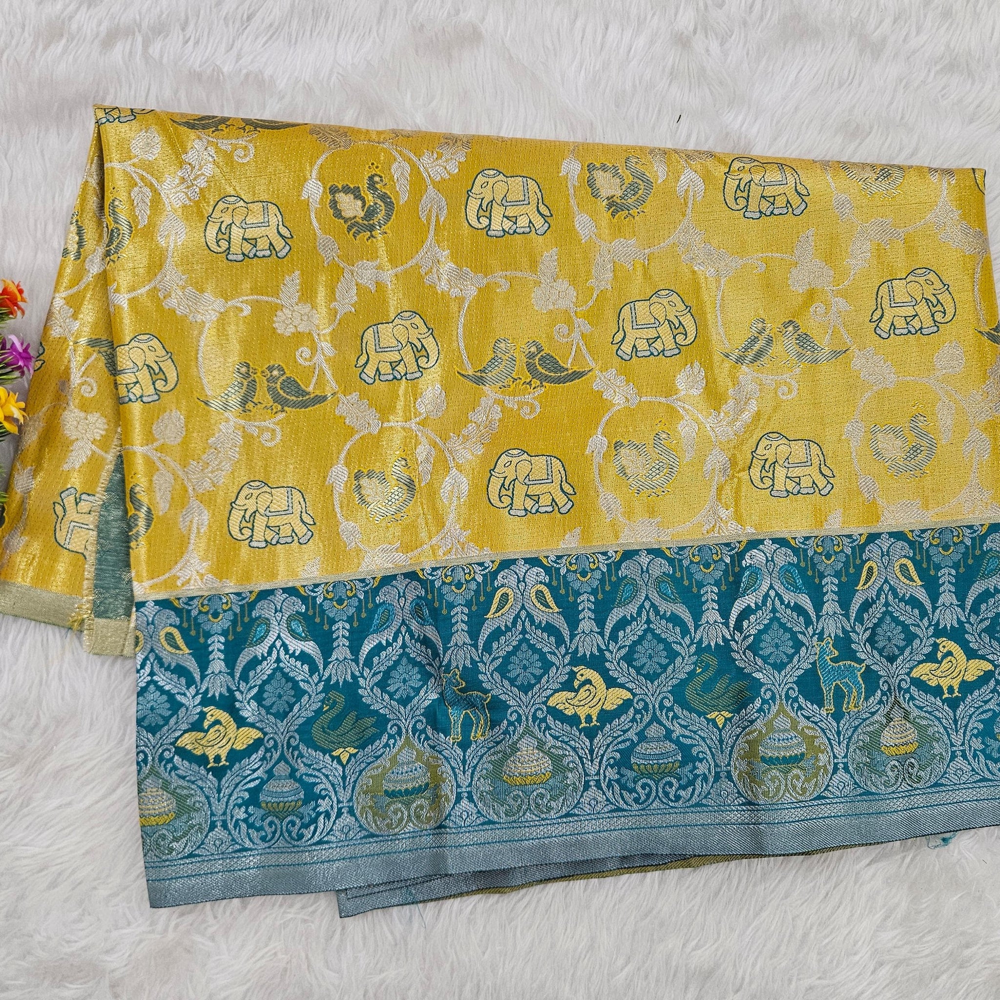 (2–5  Year) Lehenga – Unstitched (Blouse + Material)