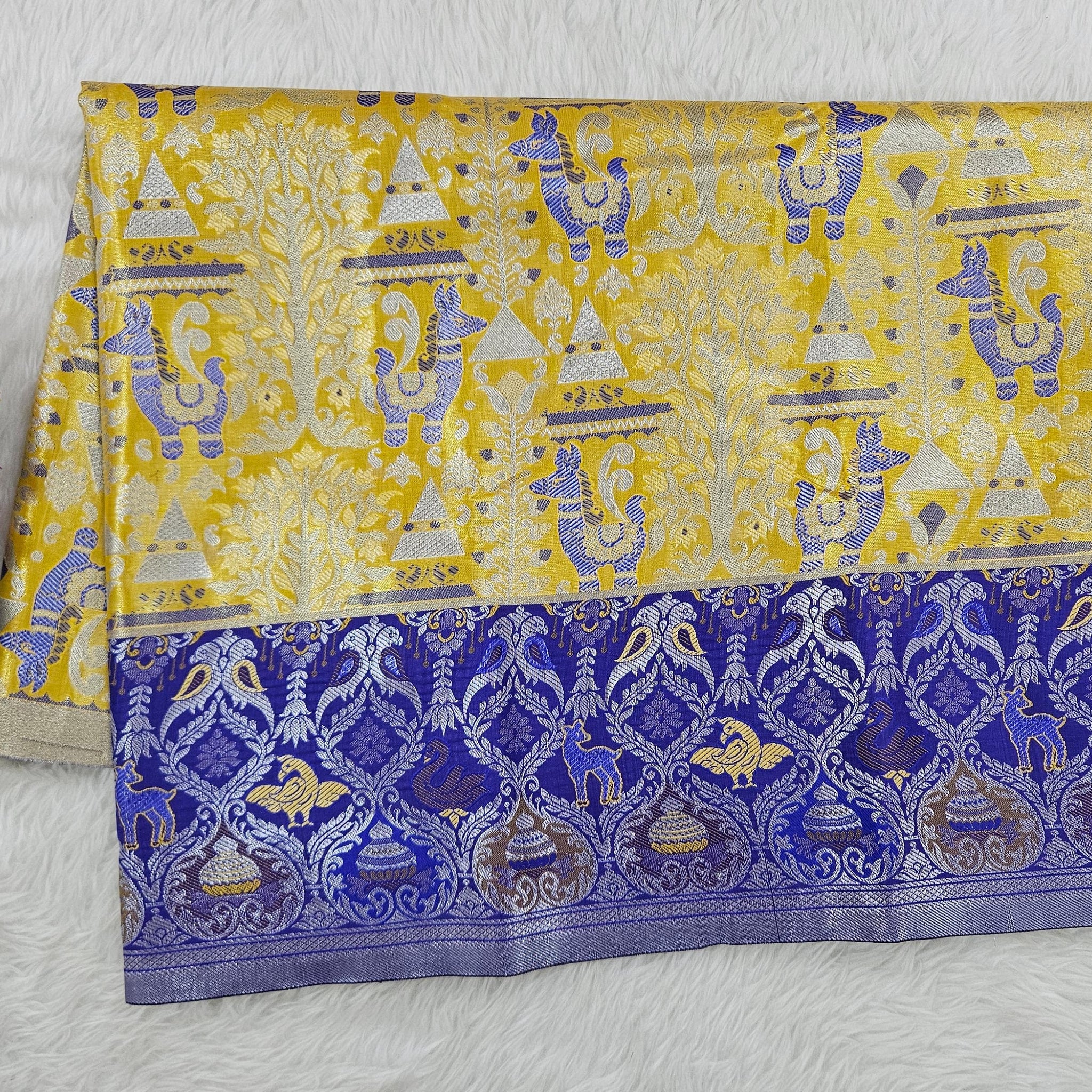 (2–5  Year) Lehenga – Unstitched (Blouse + Material)