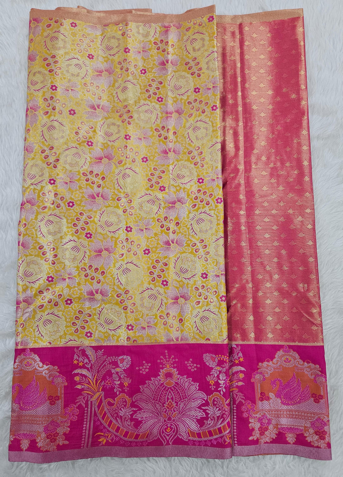 (2–5  Year) Lehenga – Unstitched (Blouse + Material)