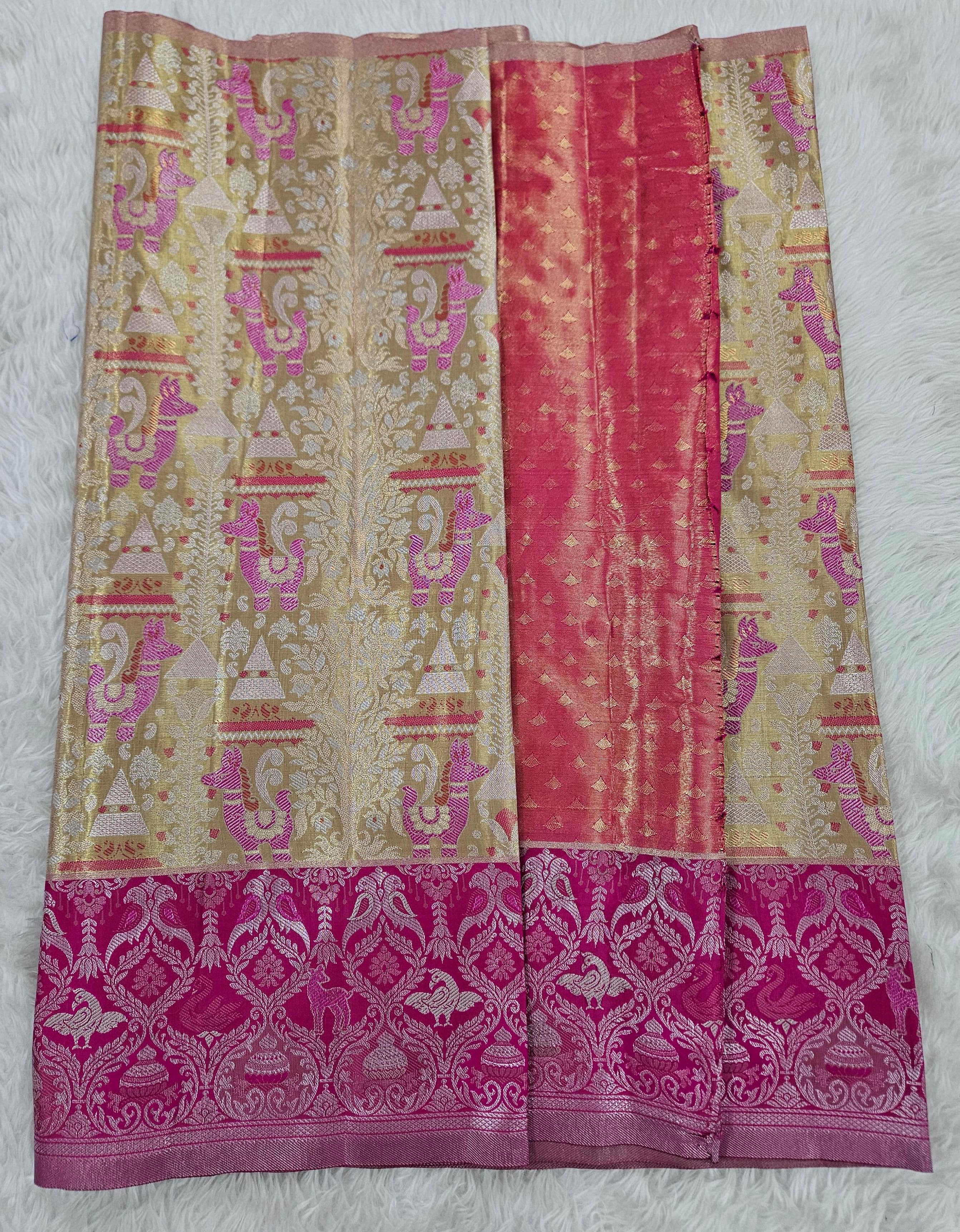 (2–5  Year) Lehenga – Unstitched (Blouse + Material)