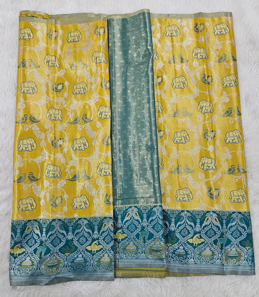 (2–5  Year) Lehenga – Unstitched (Blouse + Material)