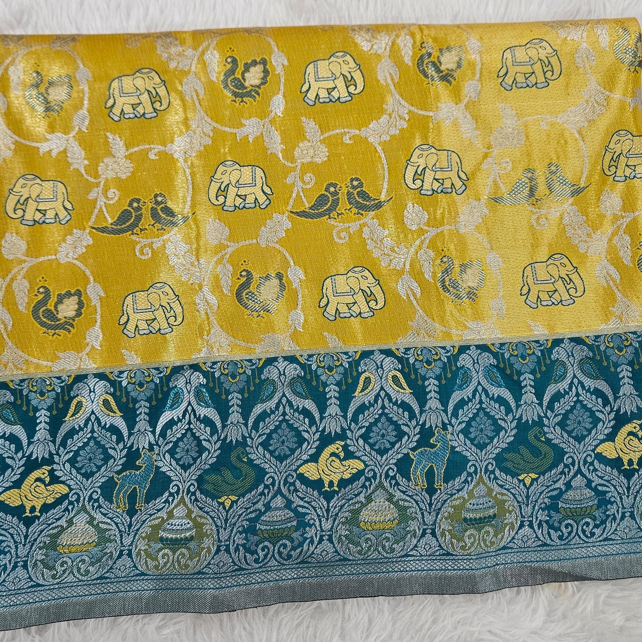 (2–5  Year) Lehenga – Unstitched (Blouse + Material)