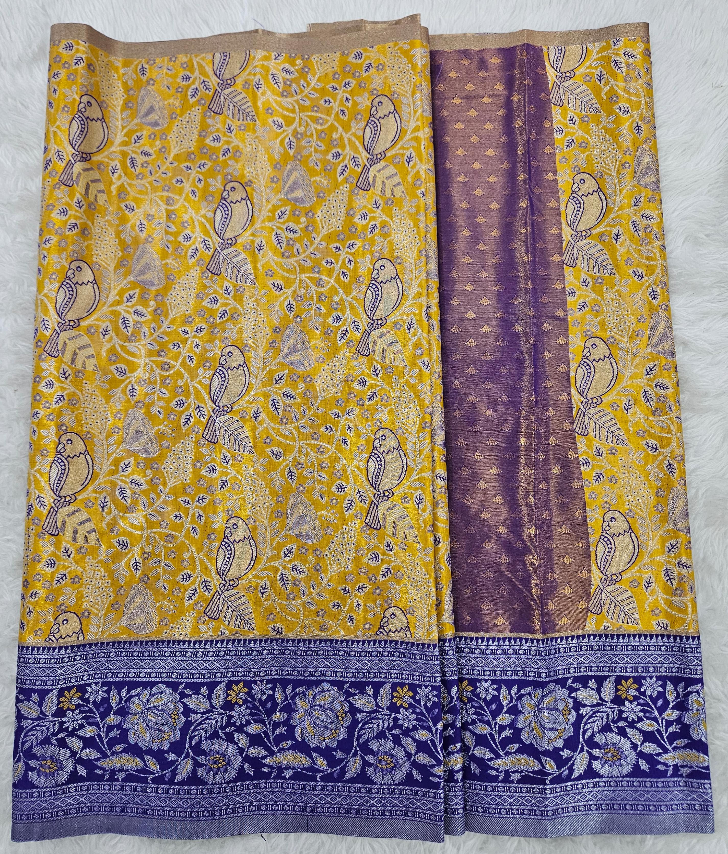 (2–5  Year) Lehenga – Unstitched (Blouse + Material)