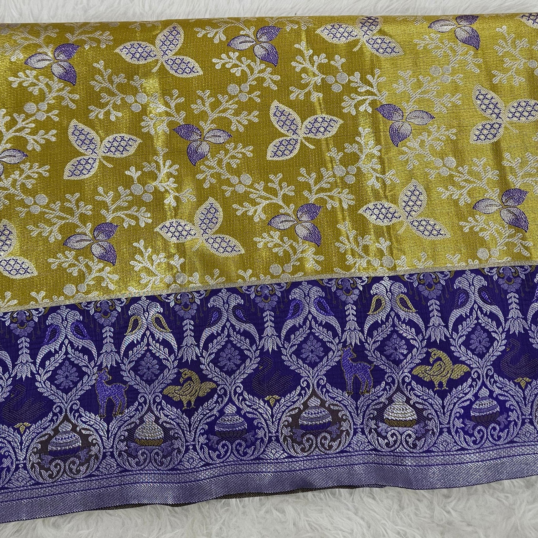 (2–5  Year) Lehenga – Unstitched (Blouse + Material)