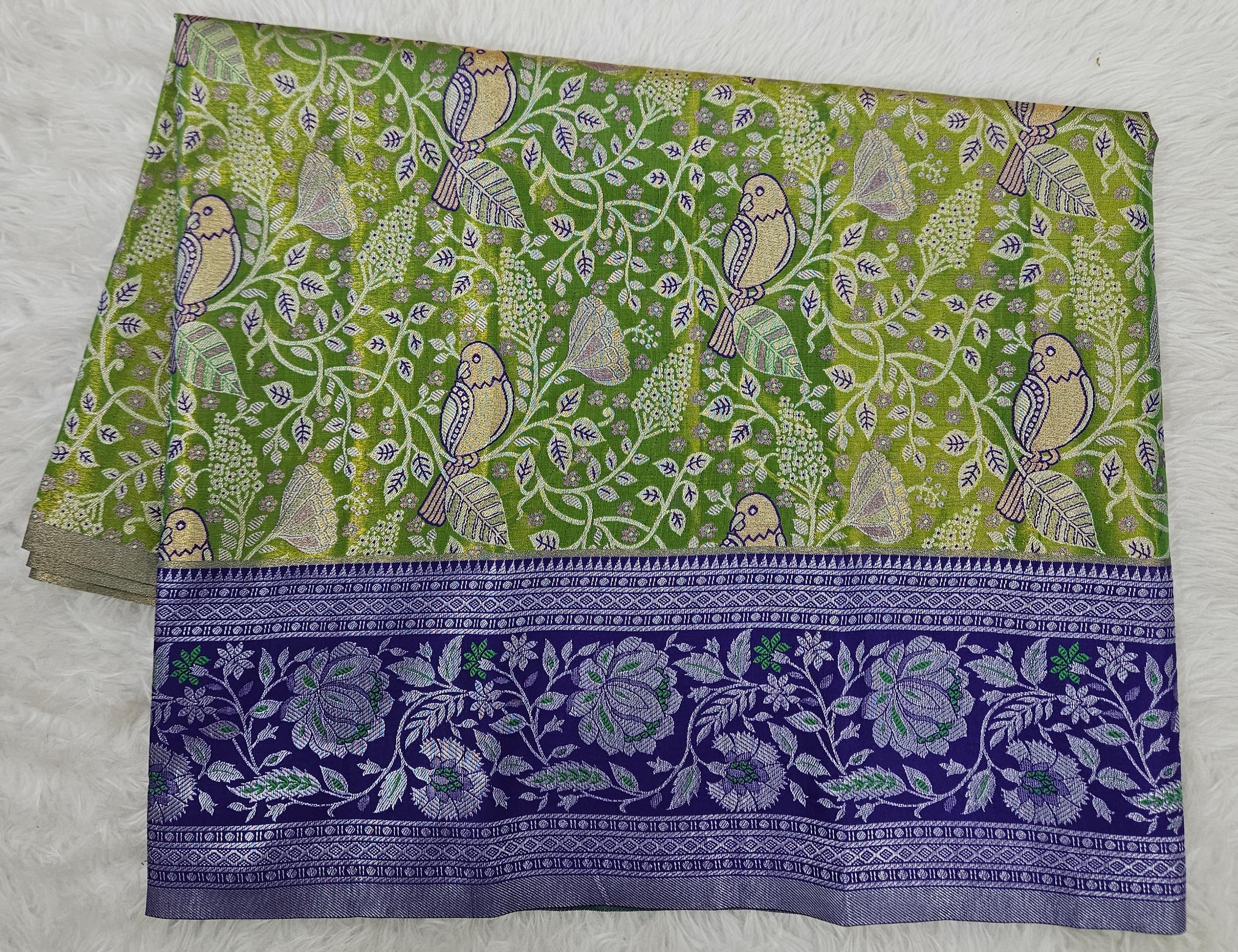 (2–5  Year) Lehenga – Unstitched (Blouse + Material)