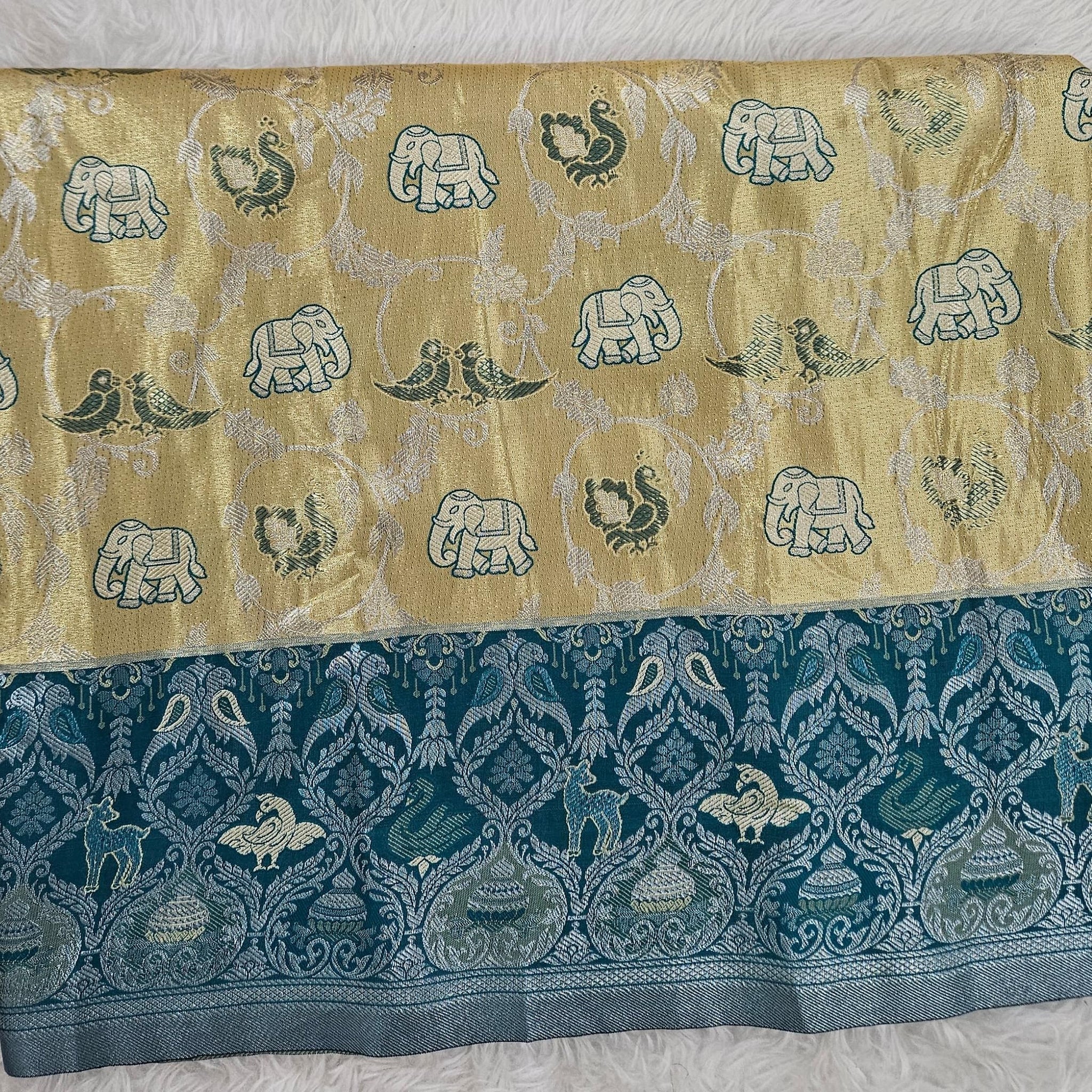 (2–5  Year) Lehenga – Unstitched (Blouse + Material)