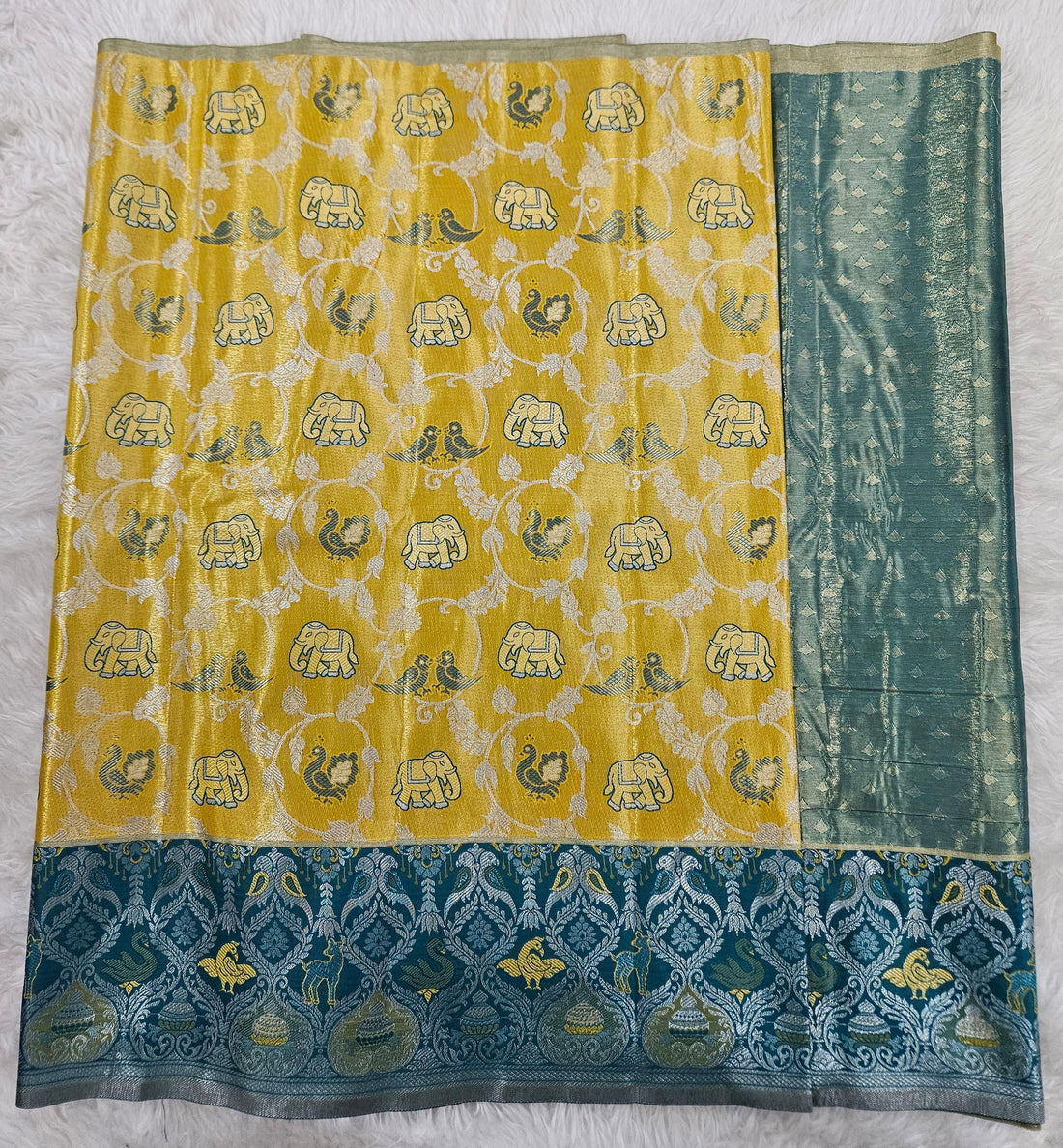 (2–5  Year) Lehenga – Unstitched (Blouse + Material)