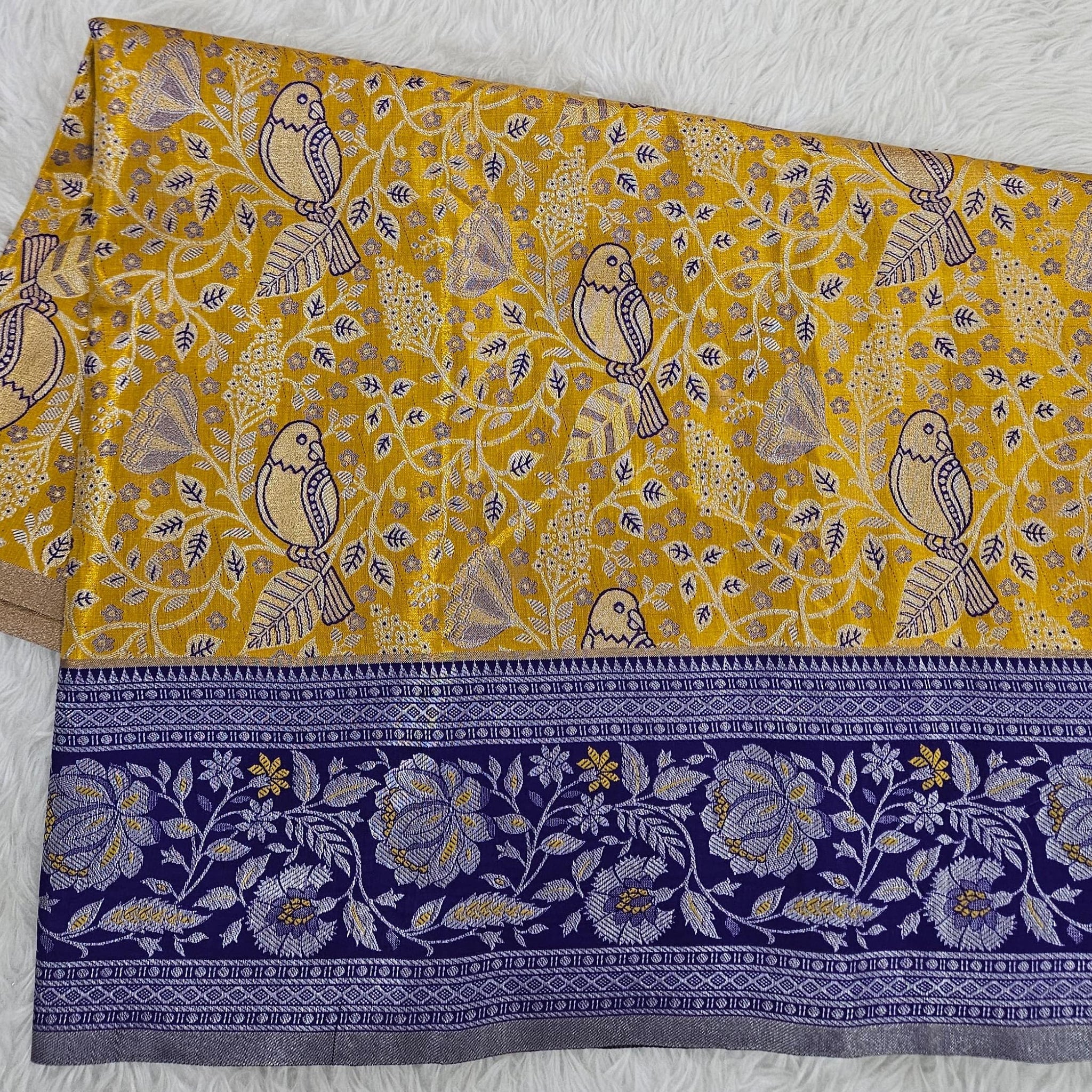 (2–5  Year) Lehenga – Unstitched (Blouse + Material)