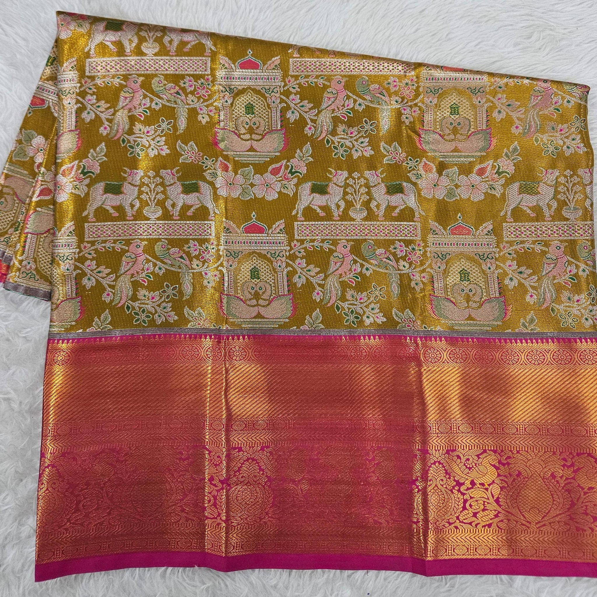(2–5  Year) Lehenga – Unstitched (Blouse + Material)
