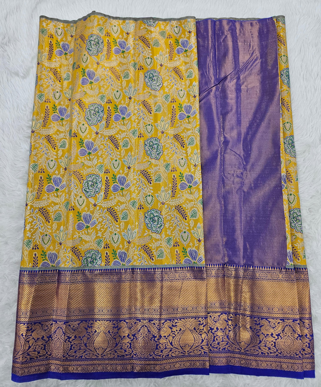 (2–5  Year) Lehenga – Unstitched (Blouse + Material)