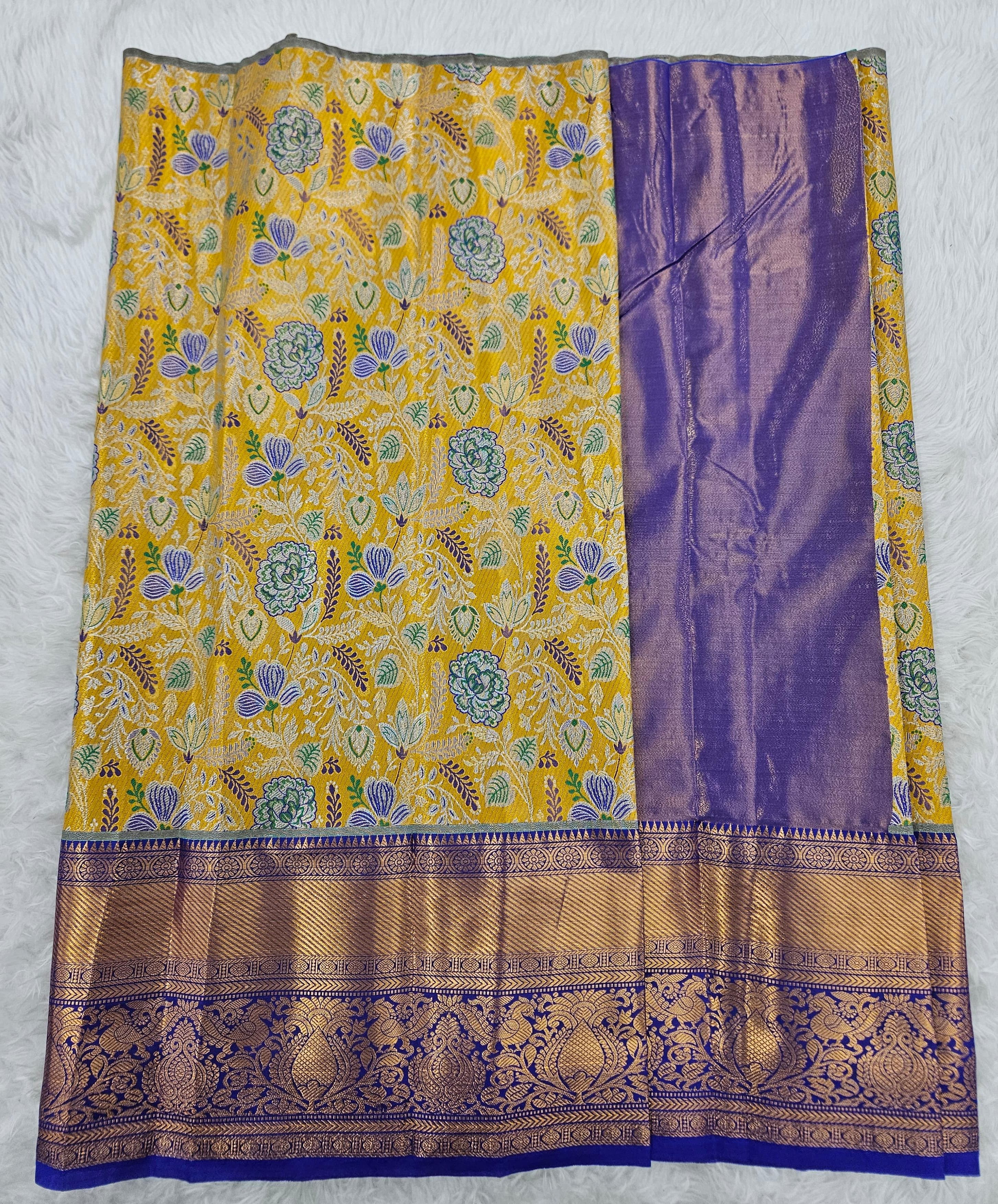 (2–5  Year) Lehenga – Unstitched (Blouse + Material)