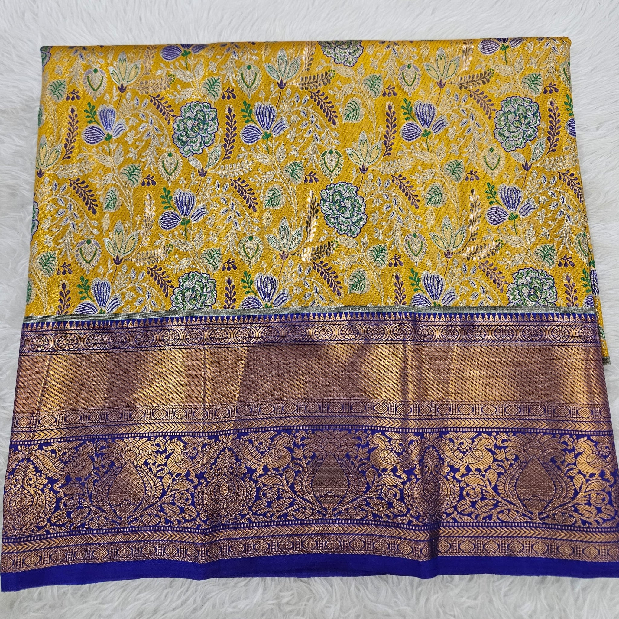 (2–5  Year) Lehenga – Unstitched (Blouse + Material)