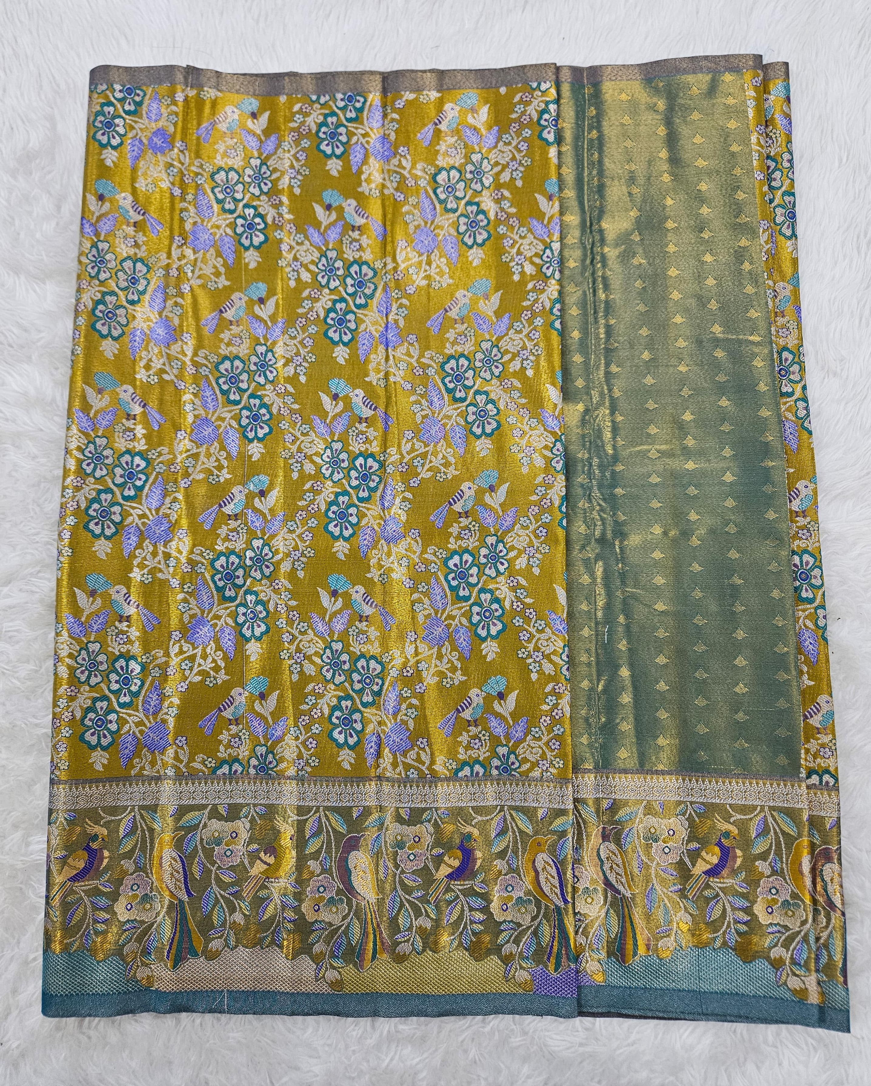 (2–5  Year) Lehenga – Unstitched (Blouse + Material)