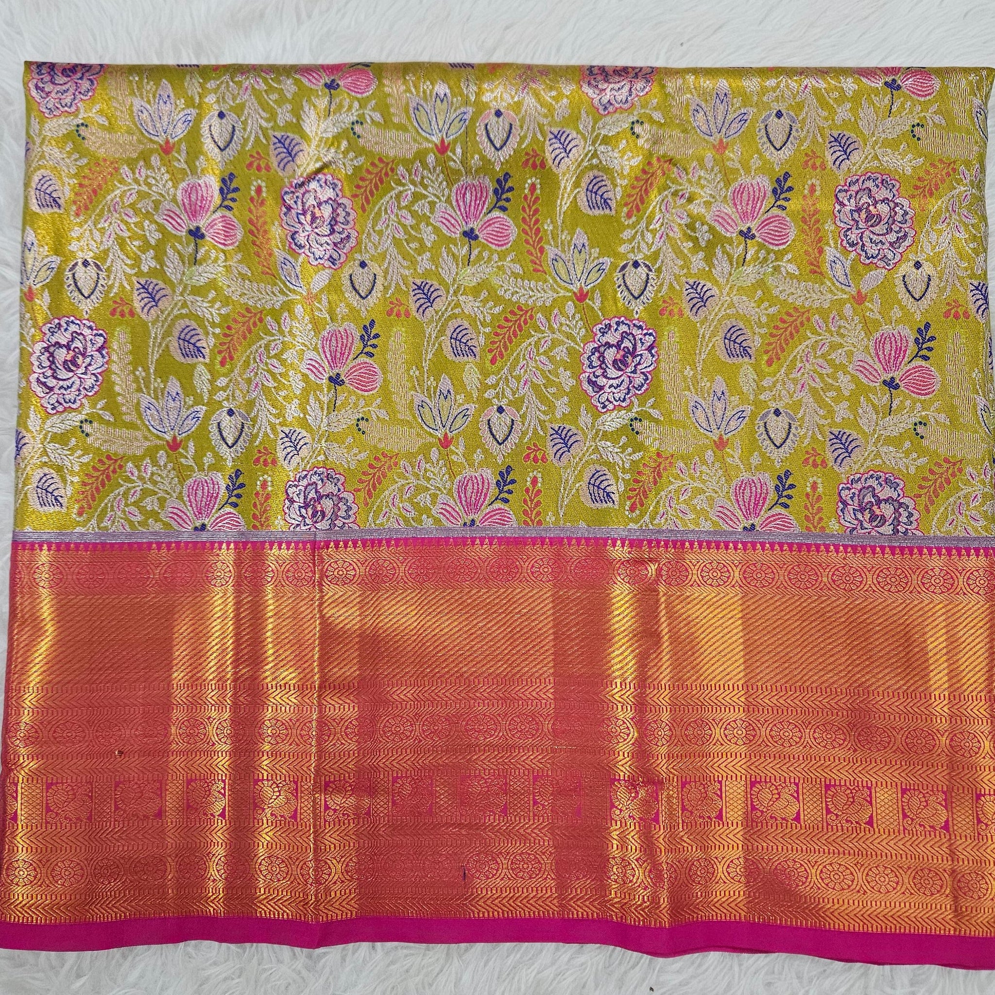 (2–5  Year) Lehenga – Unstitched (Blouse + Material)