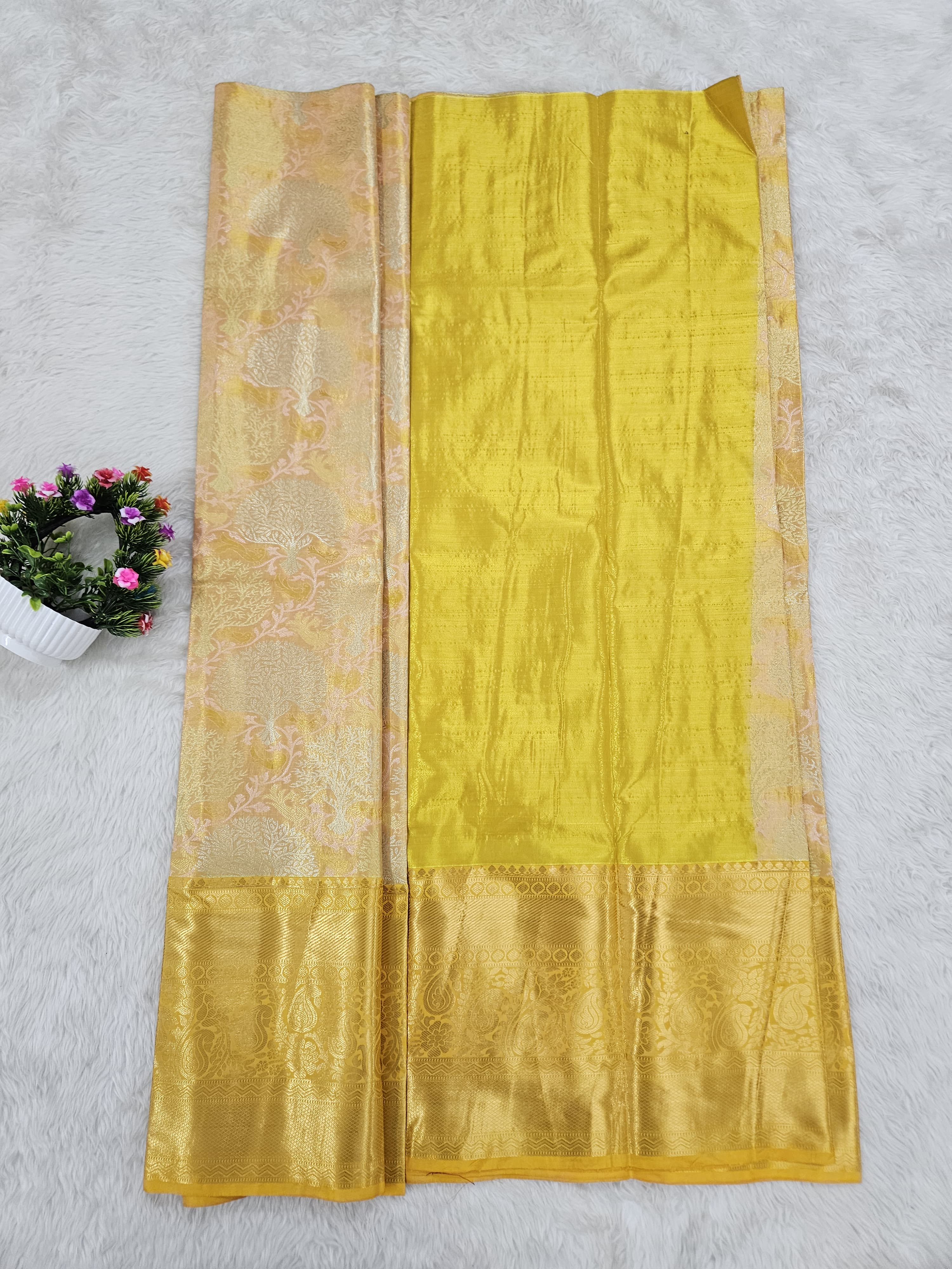 (10+ Year) Lehenga – Unstitched (Blouse + Material)