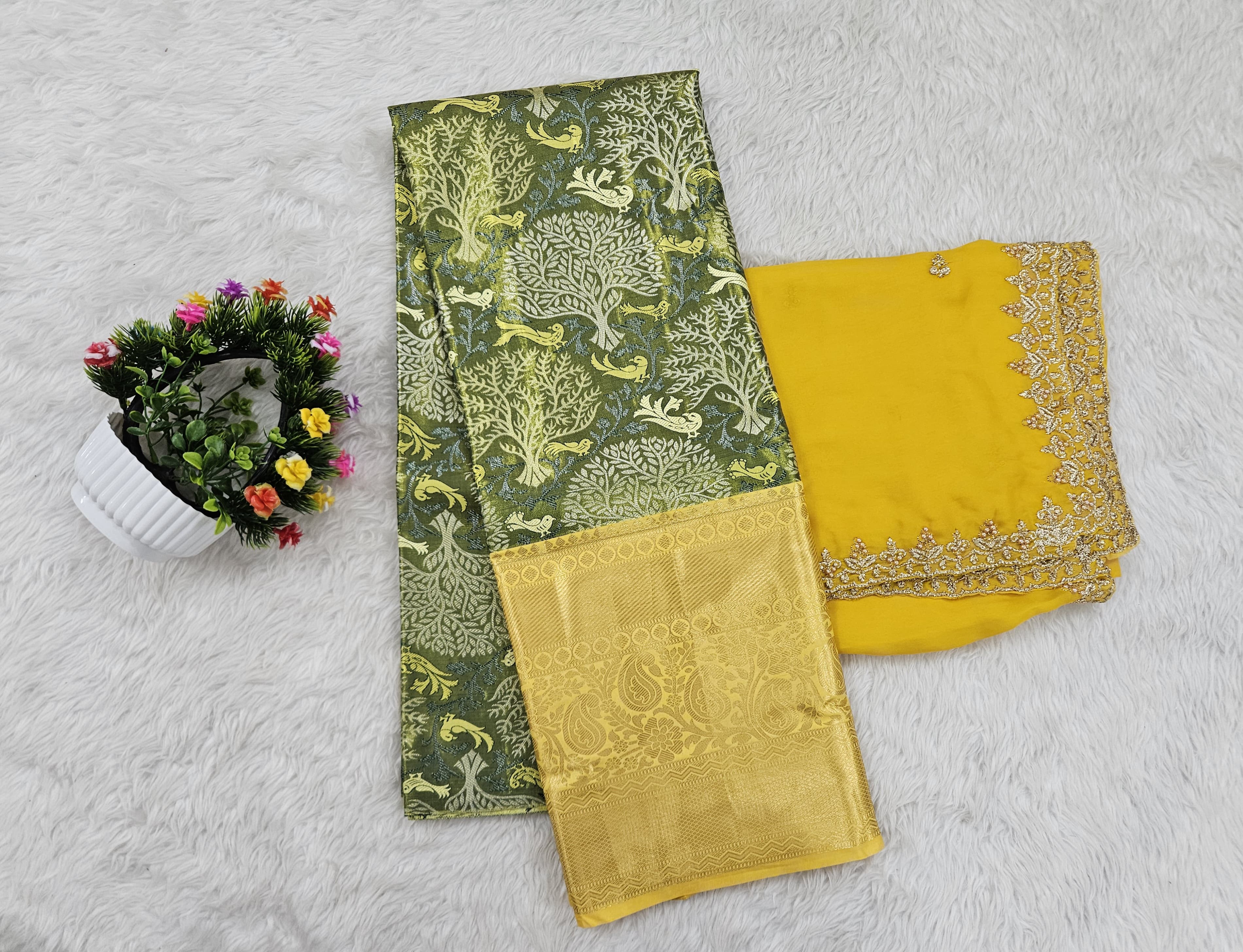 (10+ Year) Lehenga – Unstitched (Blouse + Material)