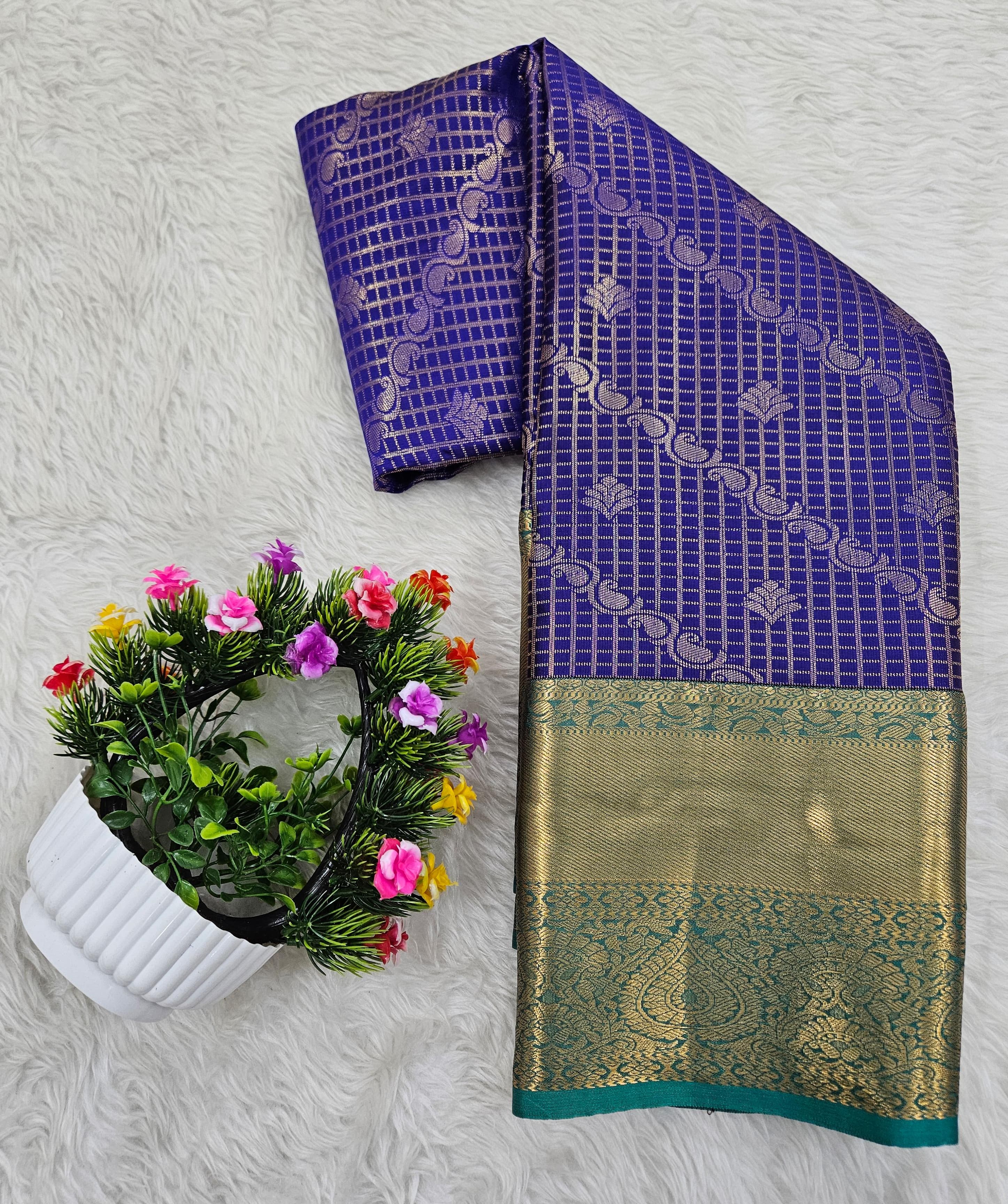 Semi kanchipattu saree