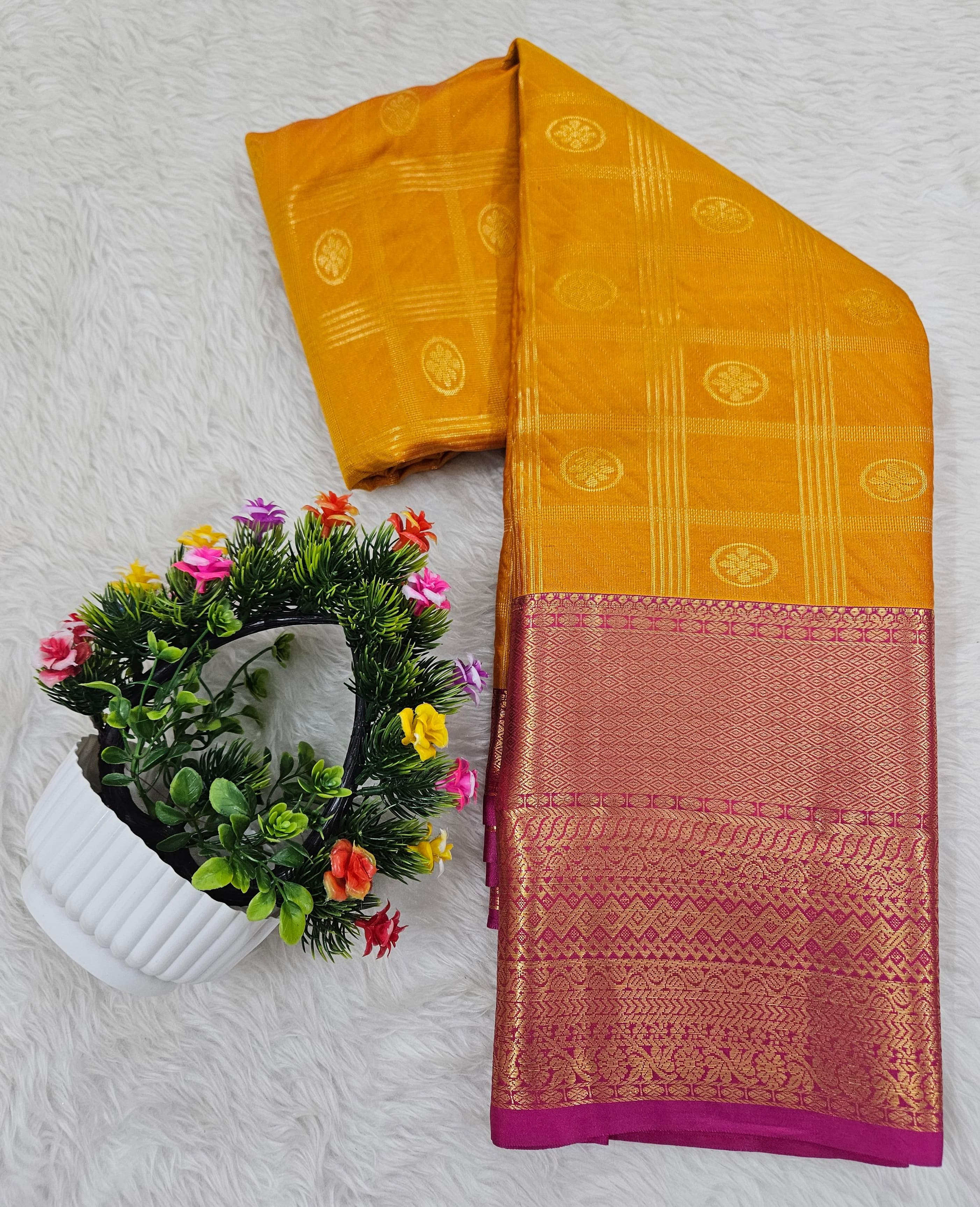 Semi kanchipattu saree