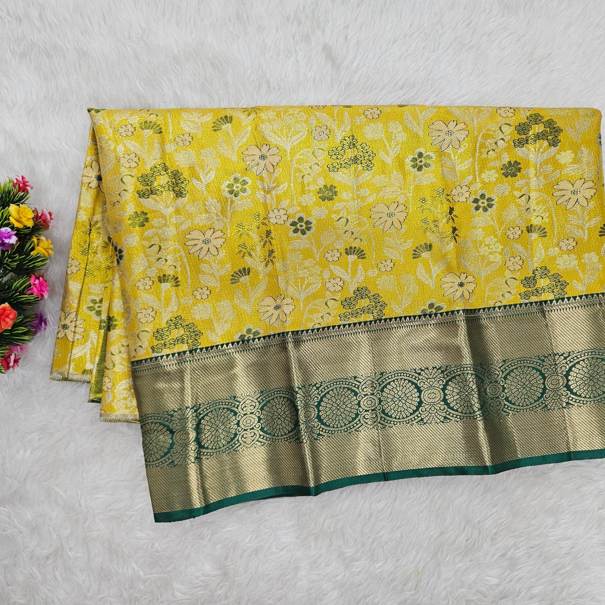 (2–5  Year) Lehenga – Unstitched (Blouse + Material)