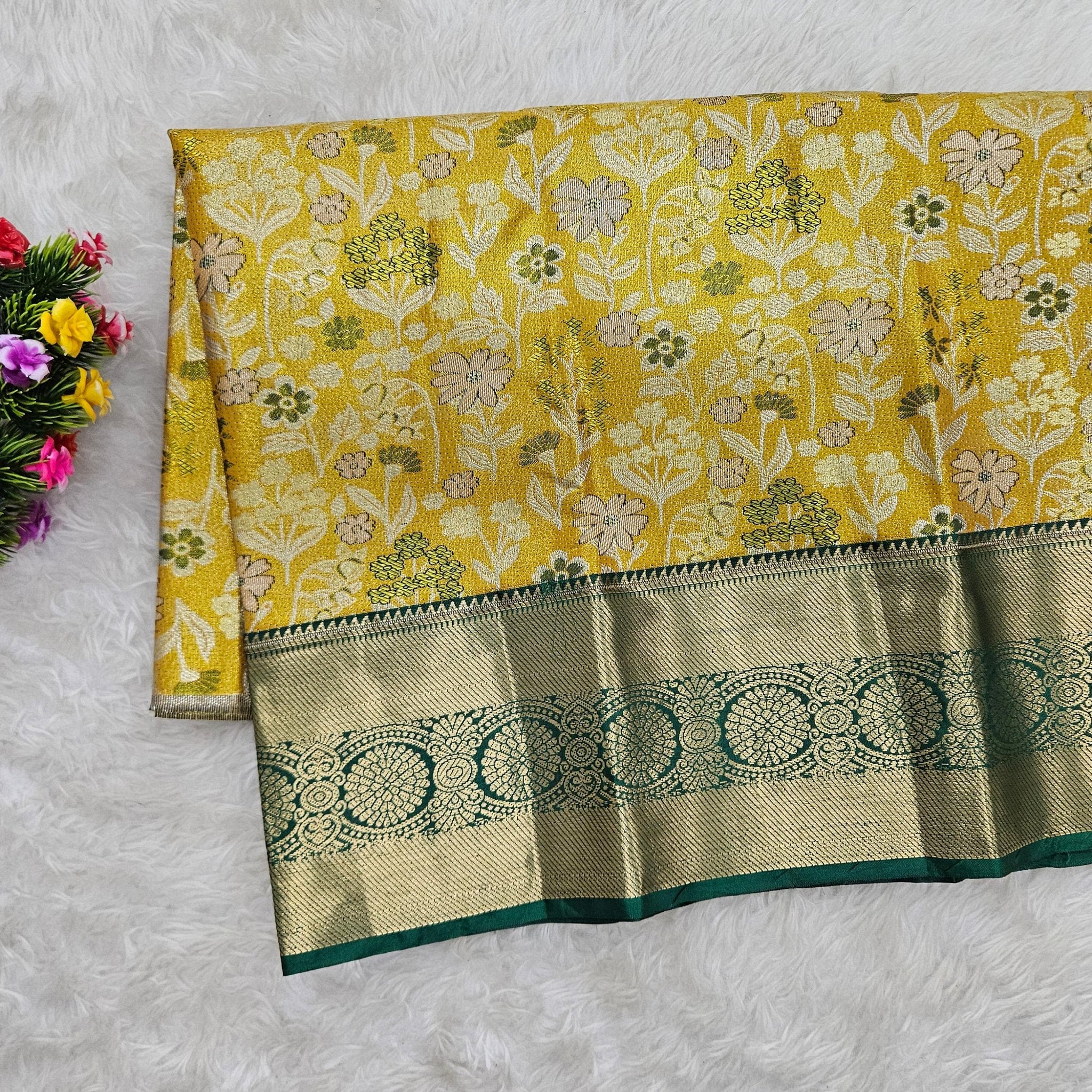 (2–5  Year) Lehenga – Unstitched (Blouse + Material)