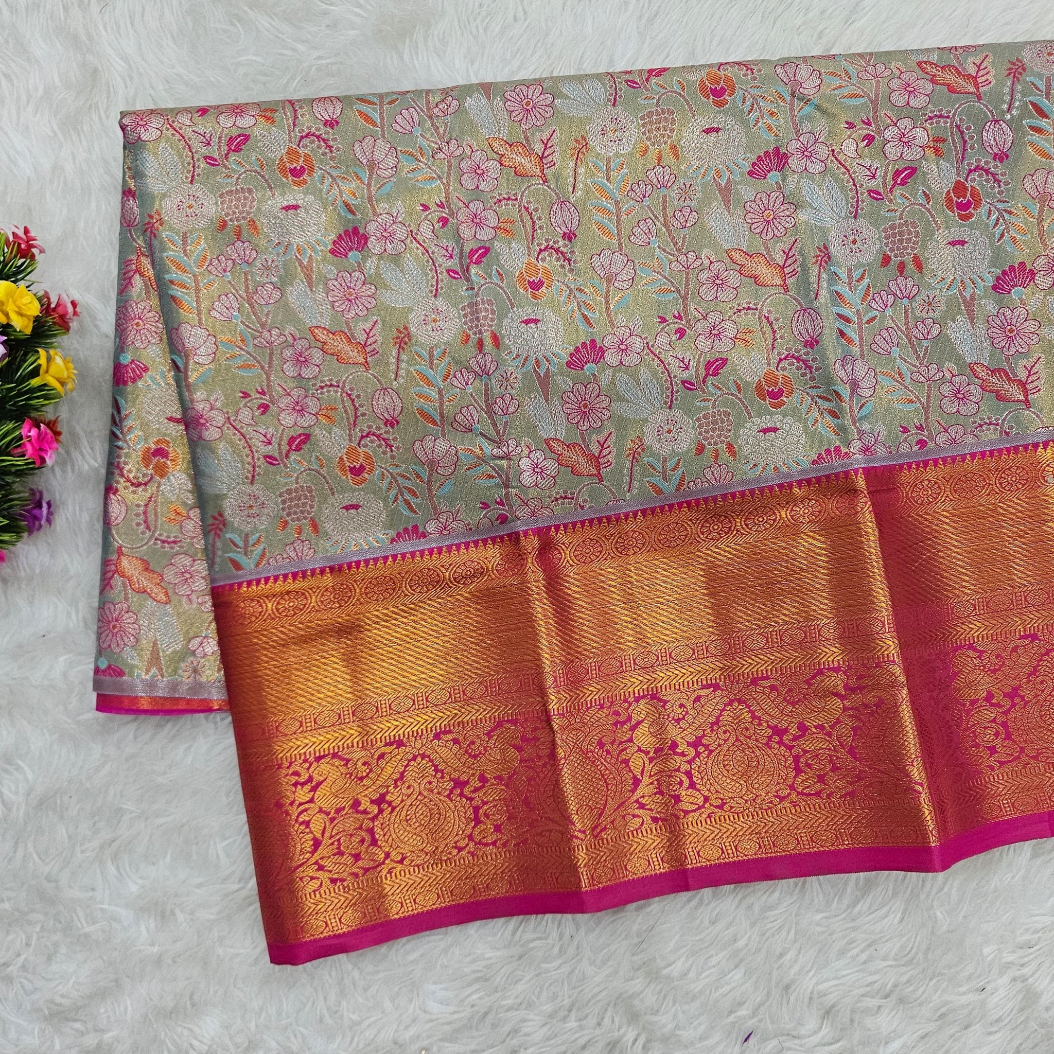 (2–5  Year) Lehenga – Unstitched (Blouse + Material)