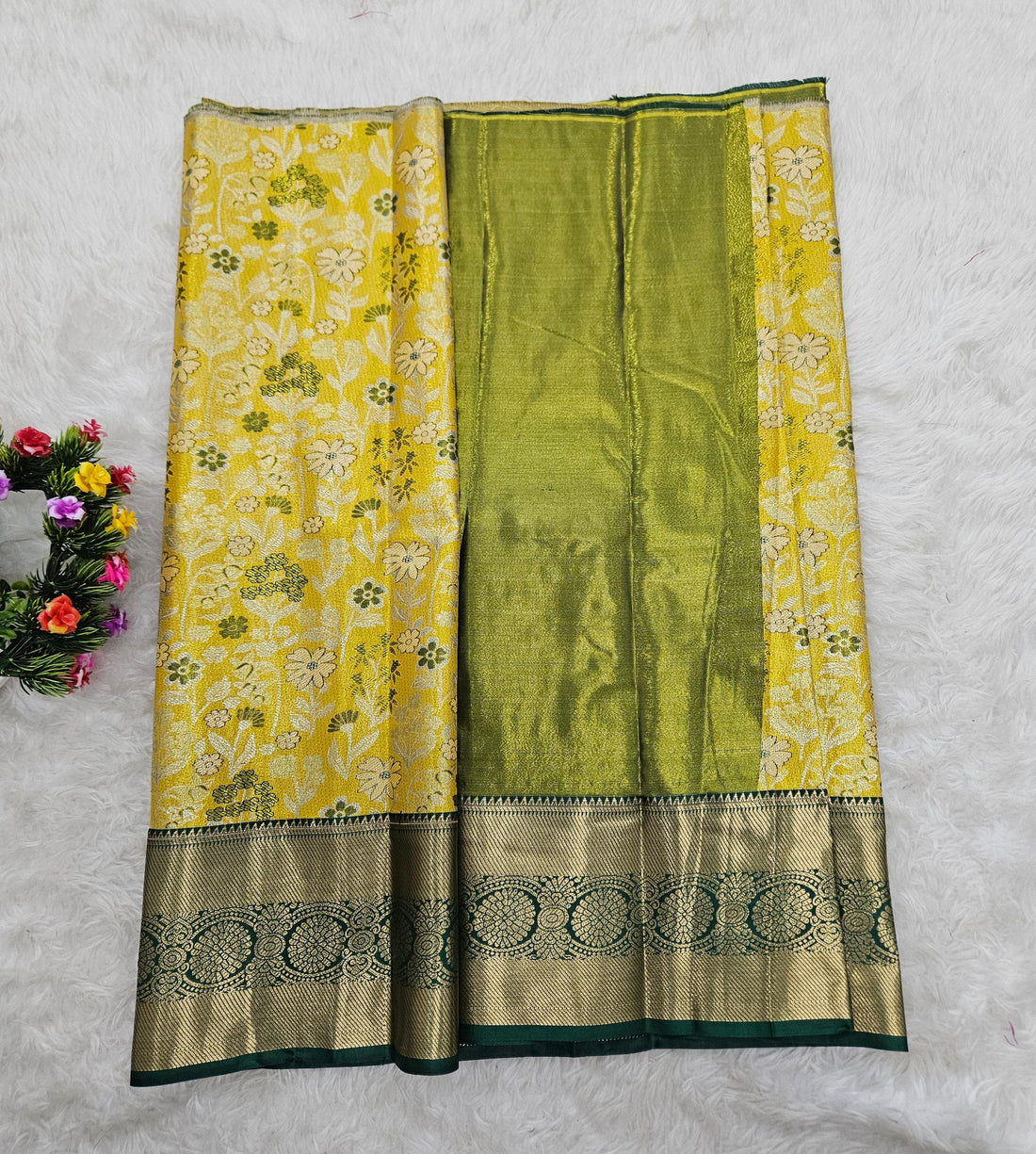 (2–5  Year) Lehenga – Unstitched (Blouse + Material)