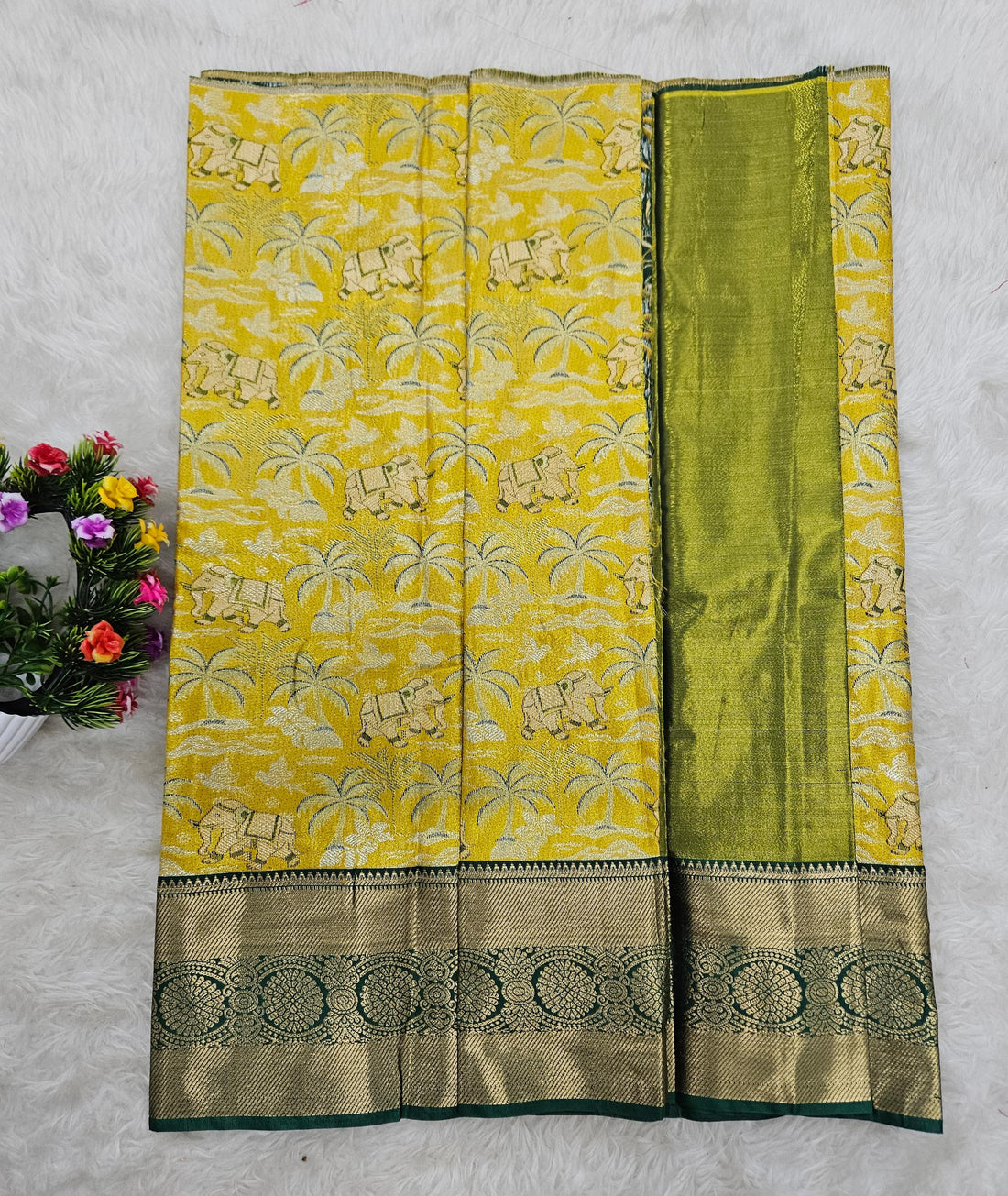 (2–5  Year) Lehenga – Unstitched (Blouse + Material)