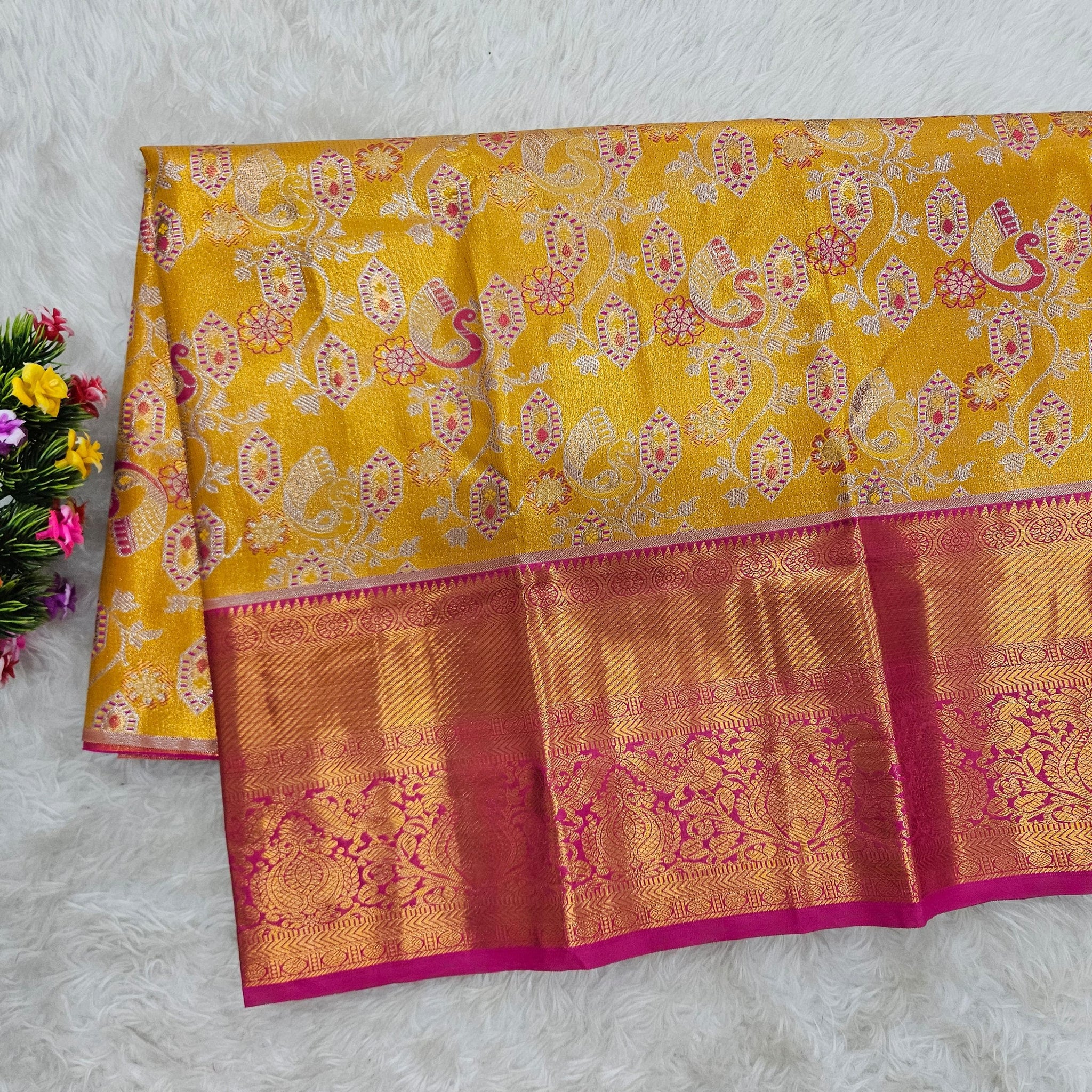 (2–5  Year) Lehenga – Unstitched (Blouse + Material)