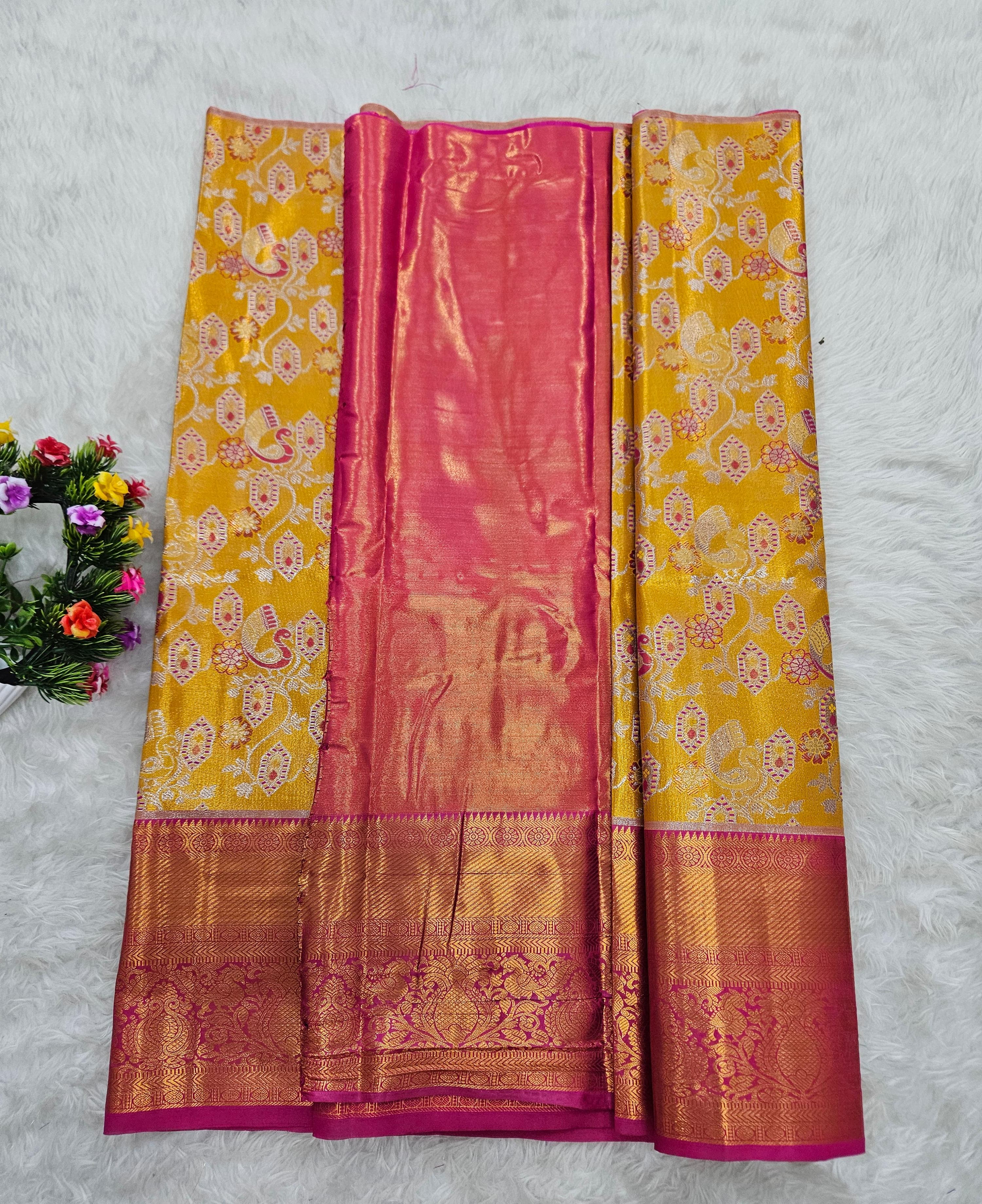 (2–5  Year) Lehenga – Unstitched (Blouse + Material)