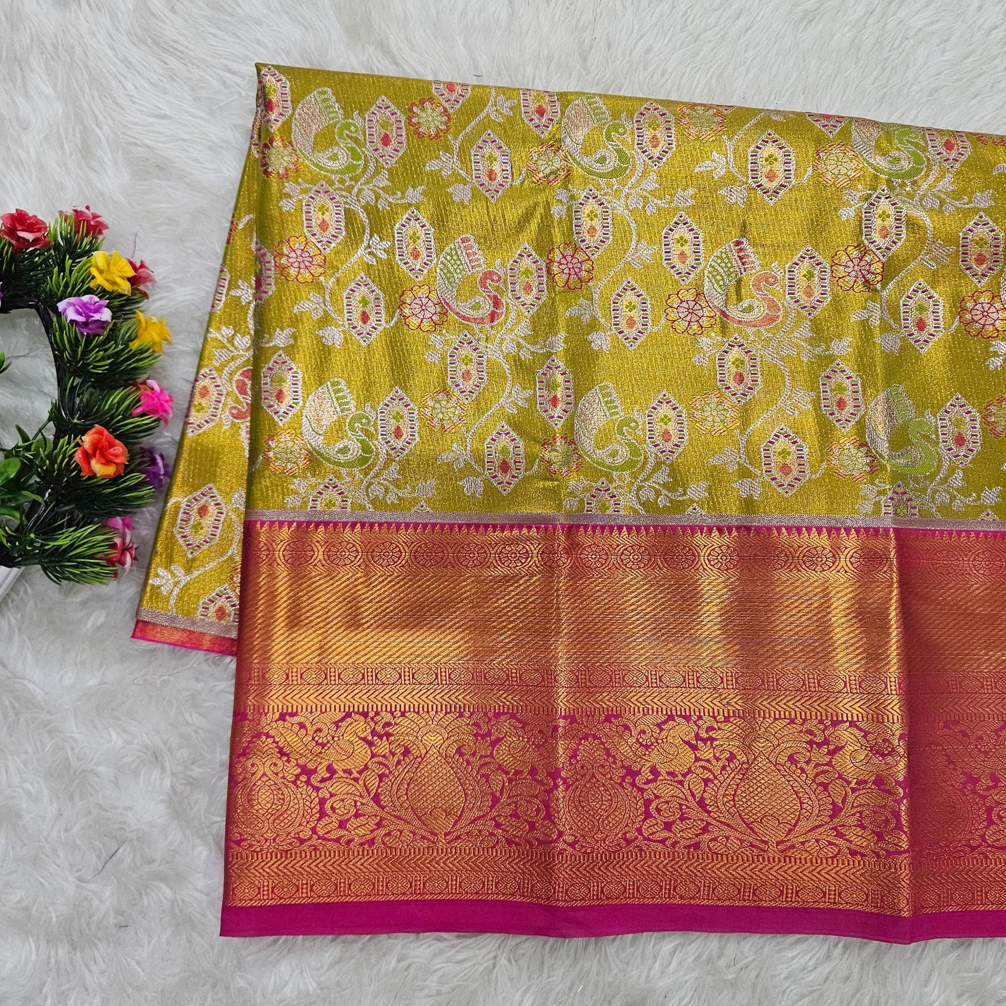 (2–5  Year) Lehenga – Unstitched (Blouse + Material)