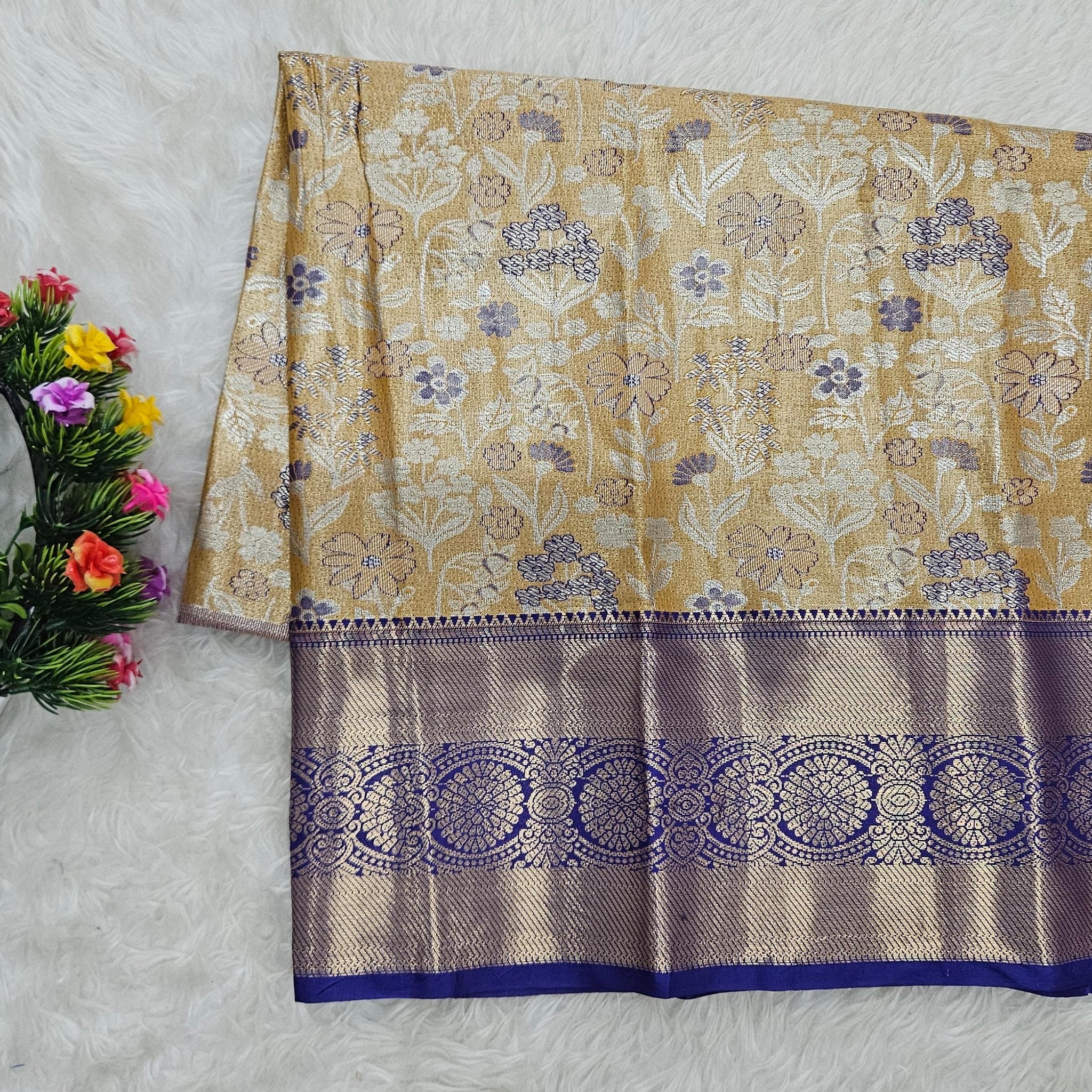 (2–5  Year) Lehenga – Unstitched (Blouse + Material)