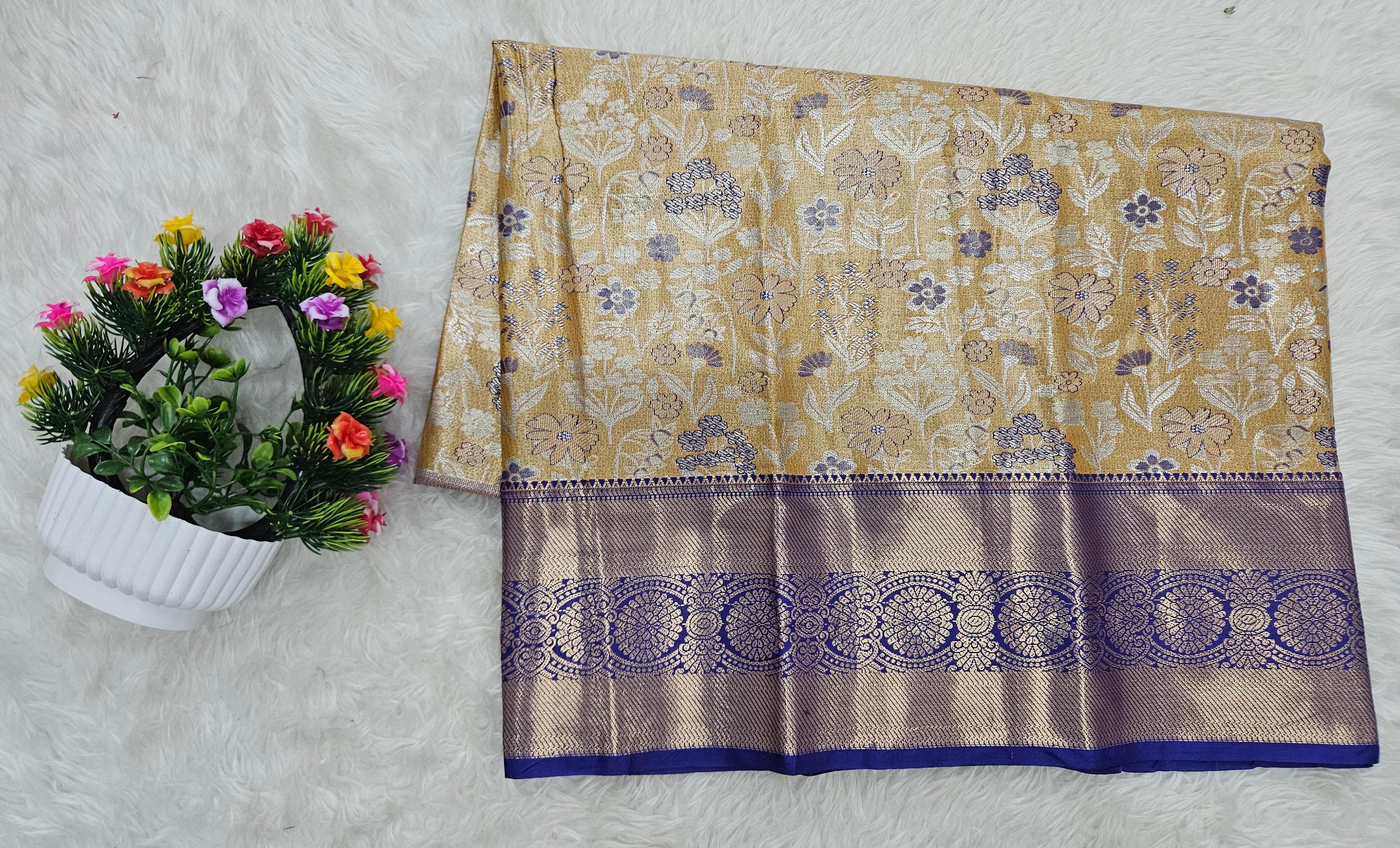 (2–5  Year) Lehenga – Unstitched (Blouse + Material)