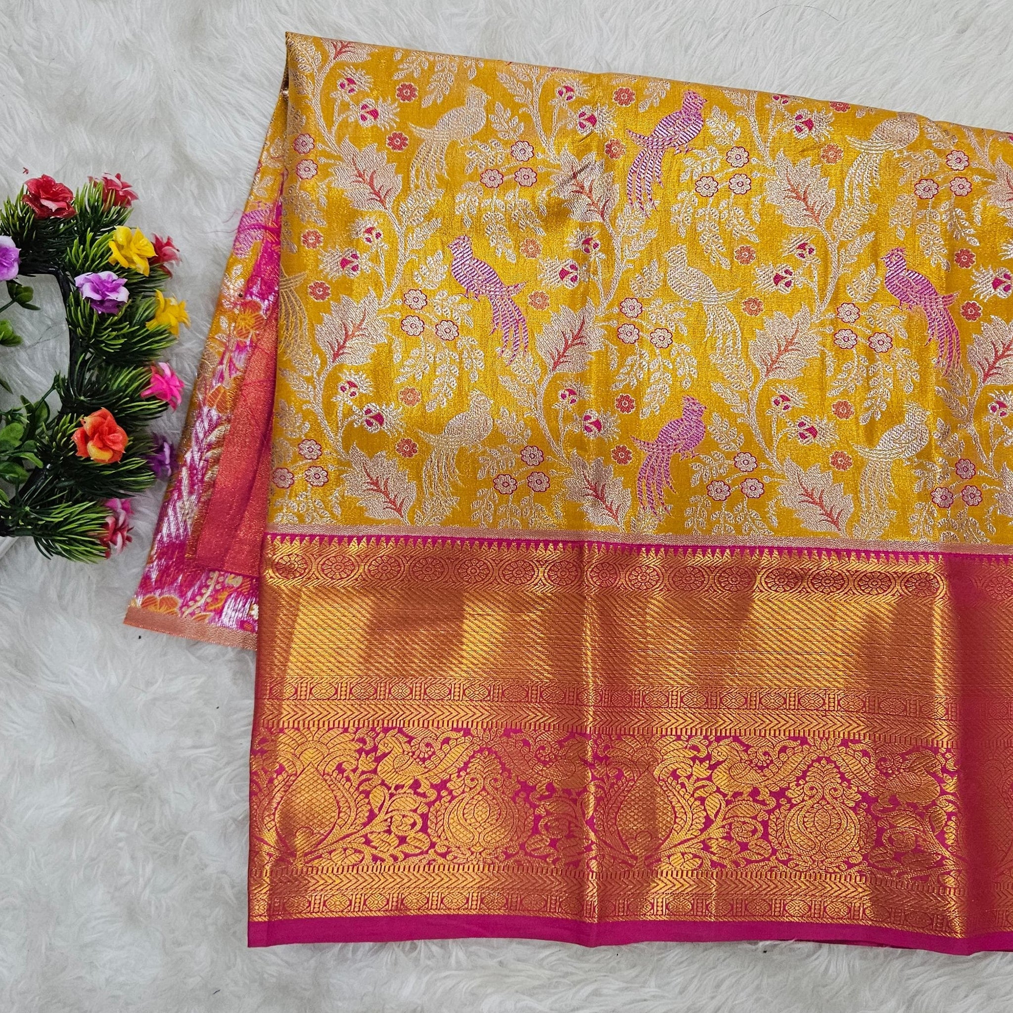 (2–5  Year) Lehenga – Unstitched (Blouse + Material)